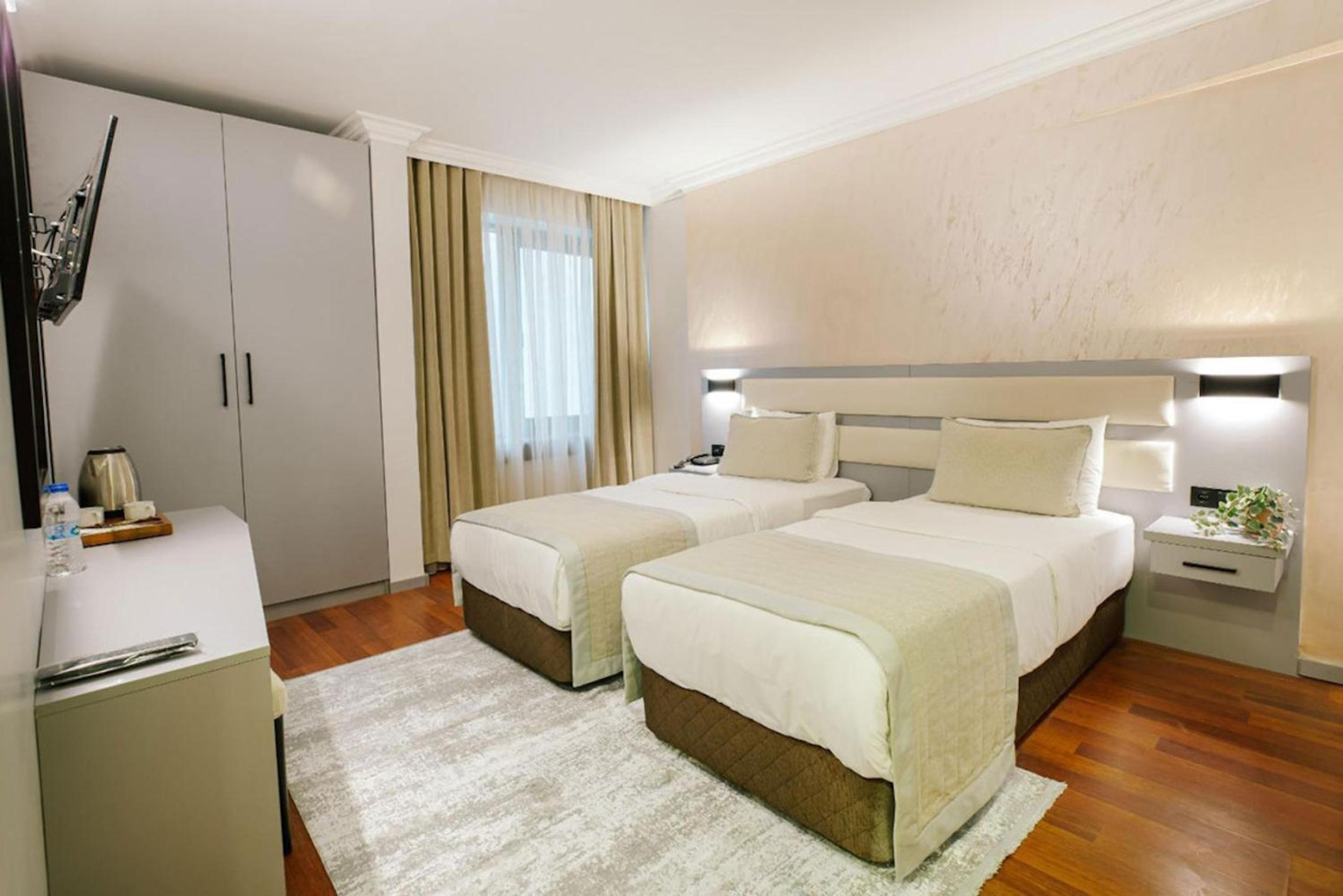Marble Hotel — photo 144