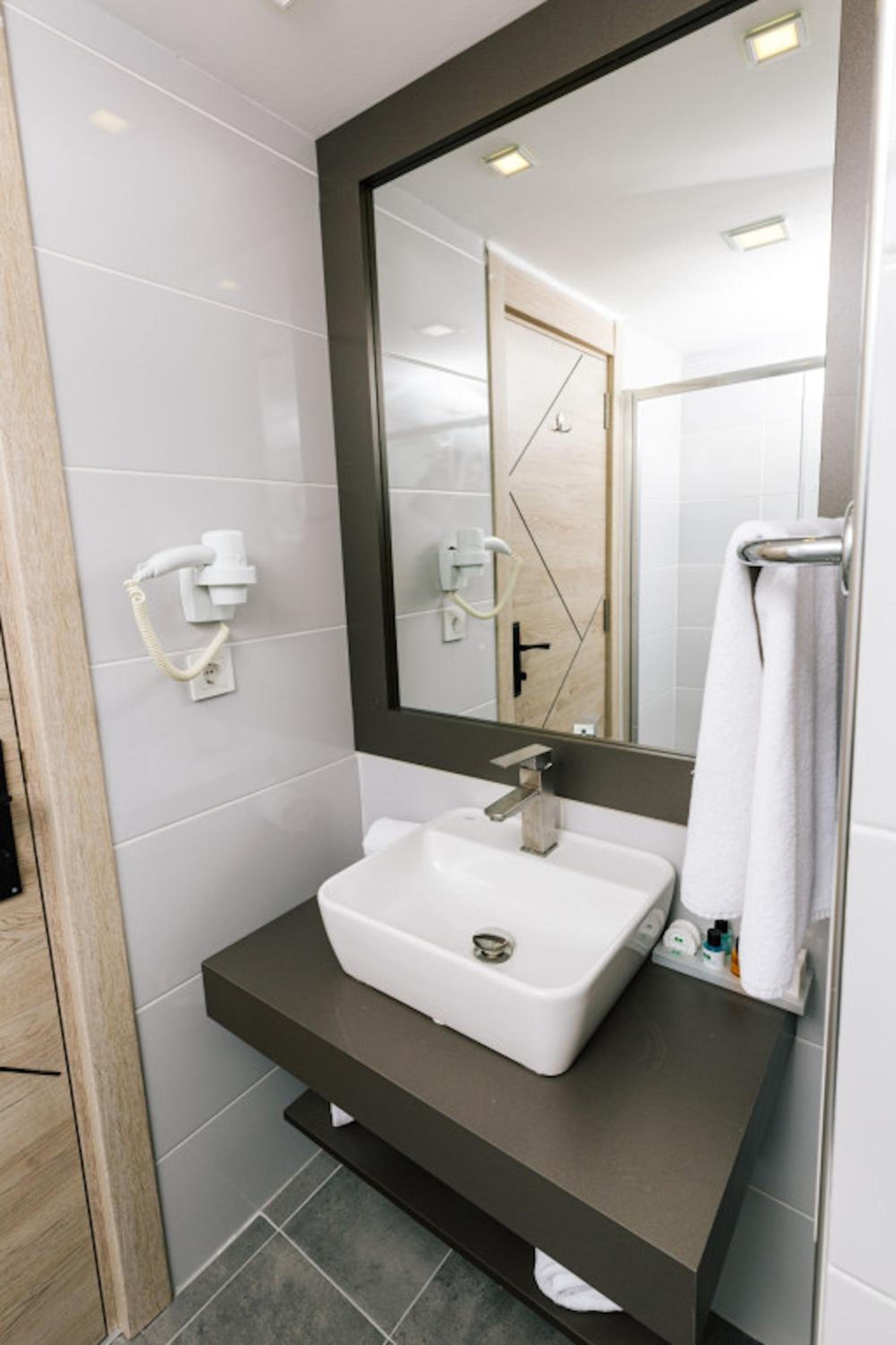 Marble Hotel — photo 148