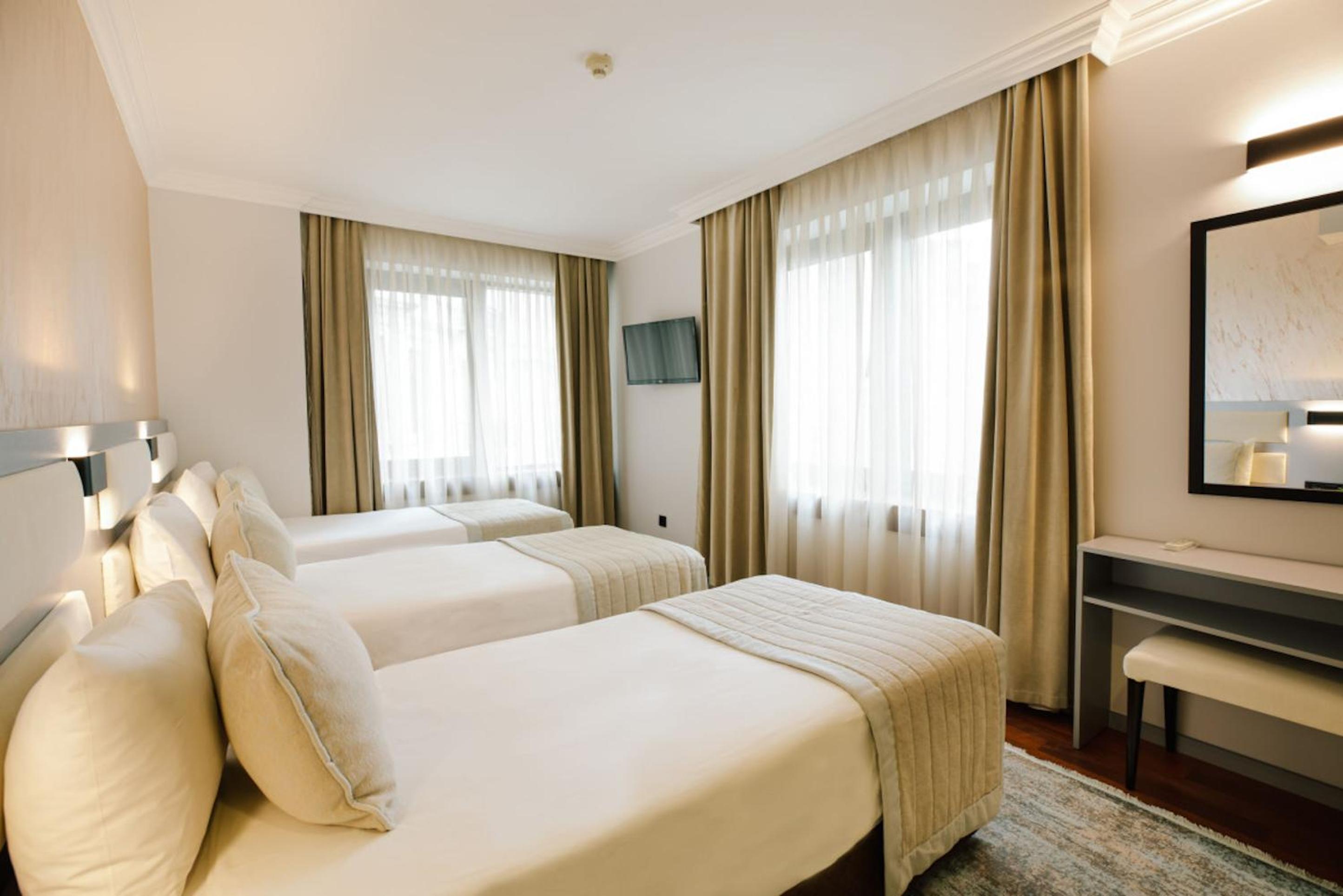 Marble Hotel — photo 150