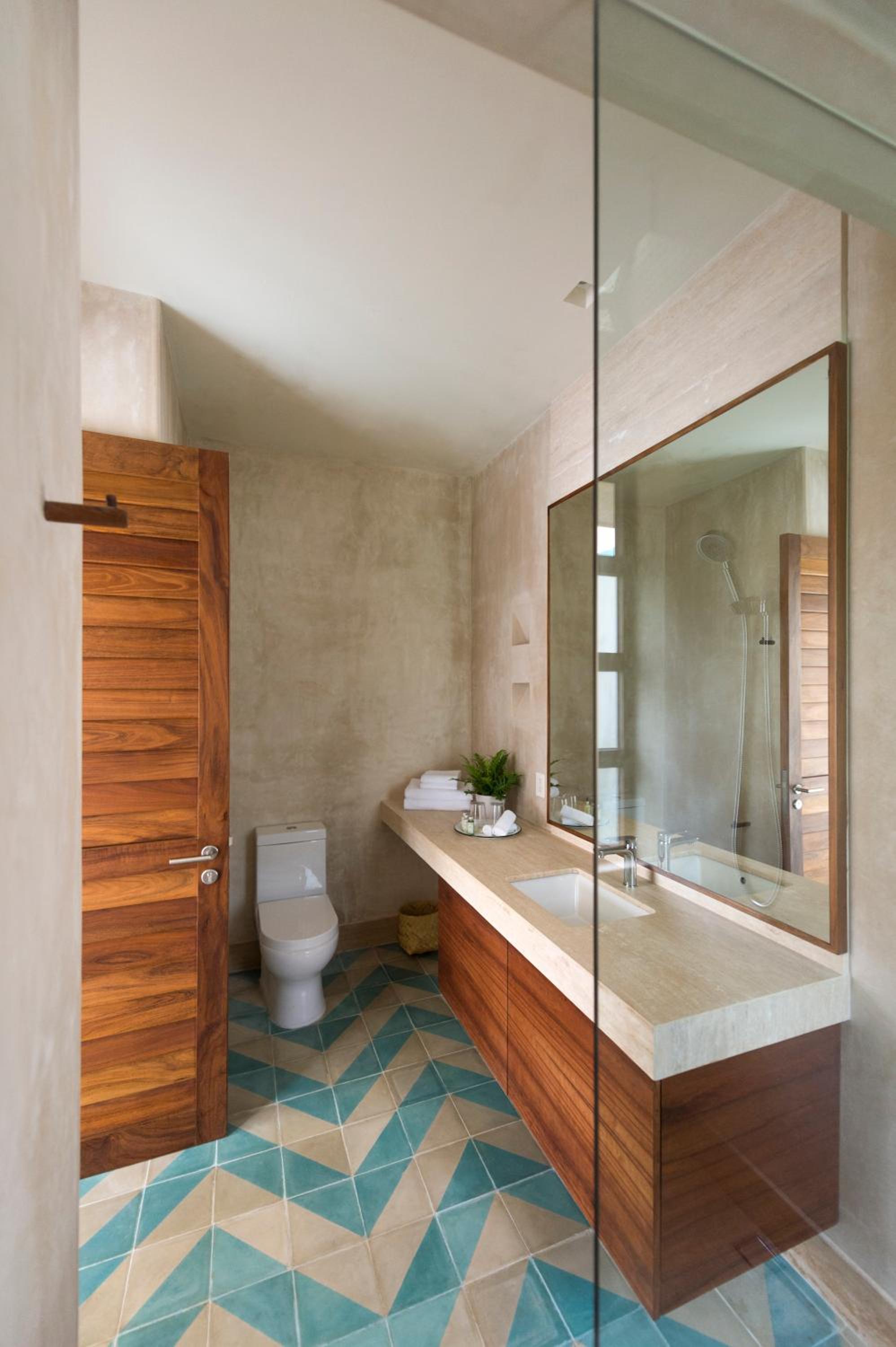 Deluxe Double Suite - Photo 9