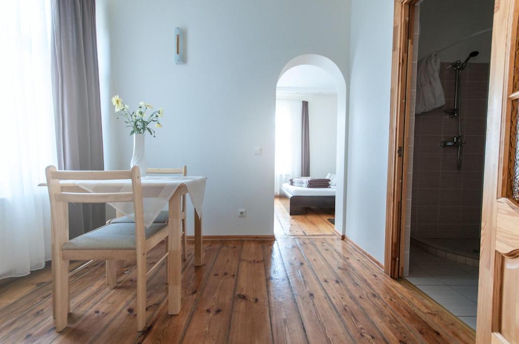 Double Room - Photo 14
