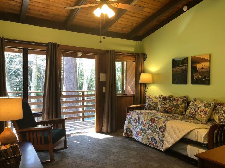 Suite with River View photo 3