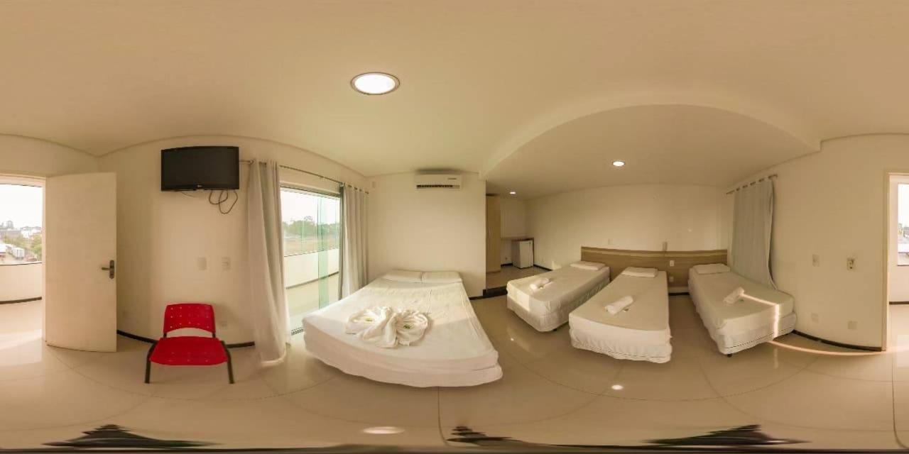 Standard Family Room photo 3