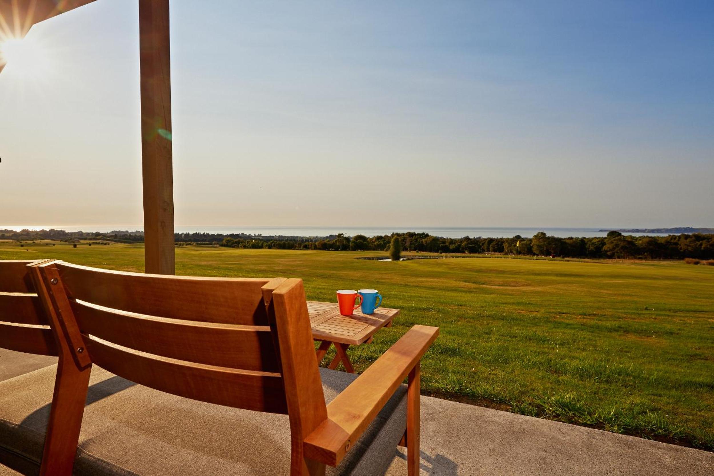 Superior King Suite photo 2