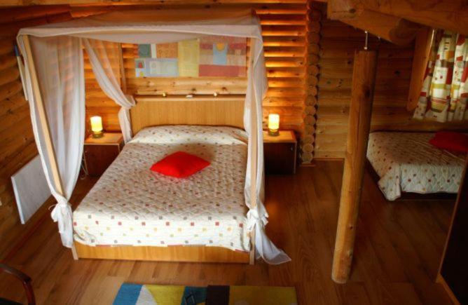 Bungalow (3 Adults) photo 1