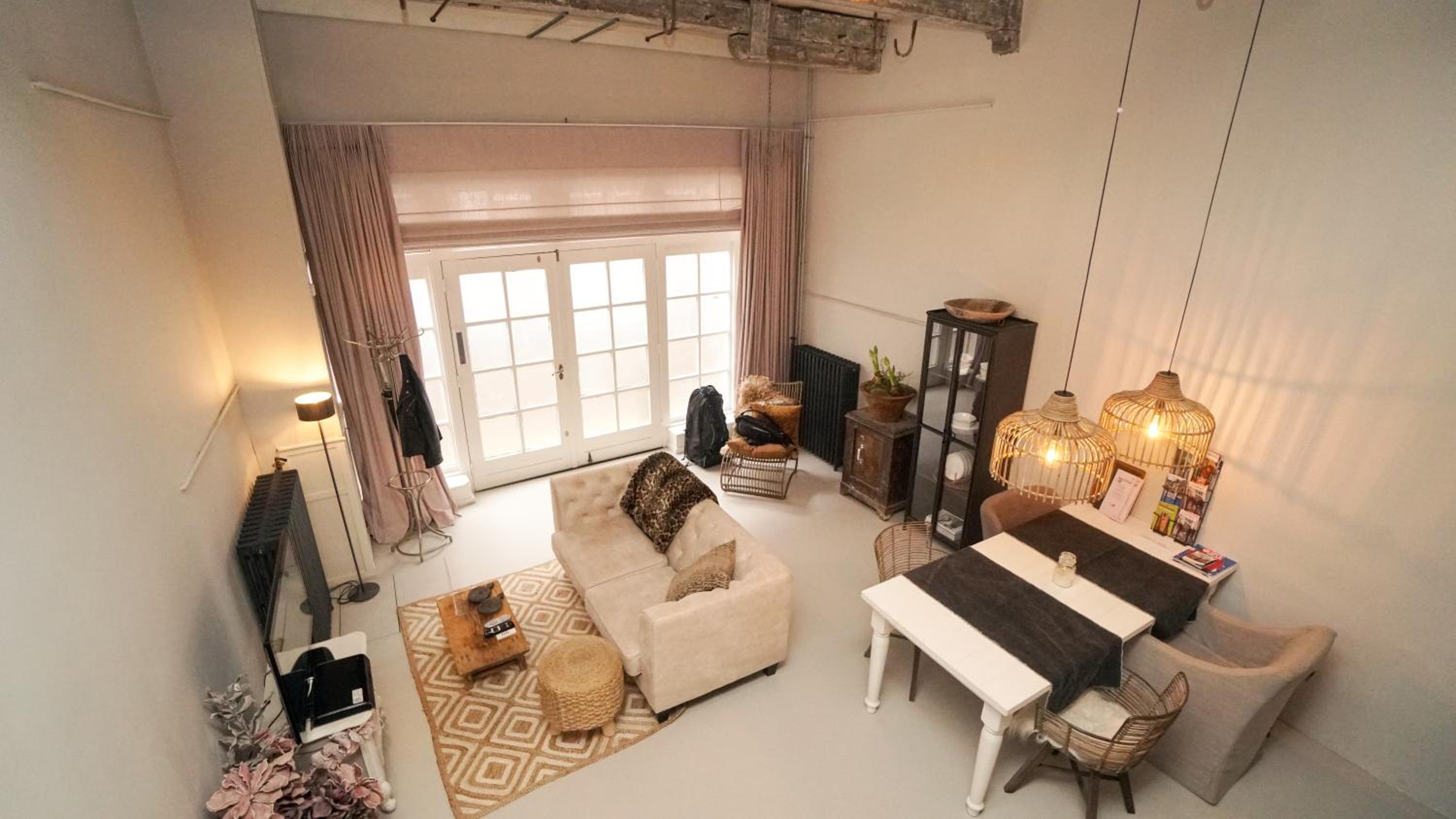 One-Bedroom House - Photo 9