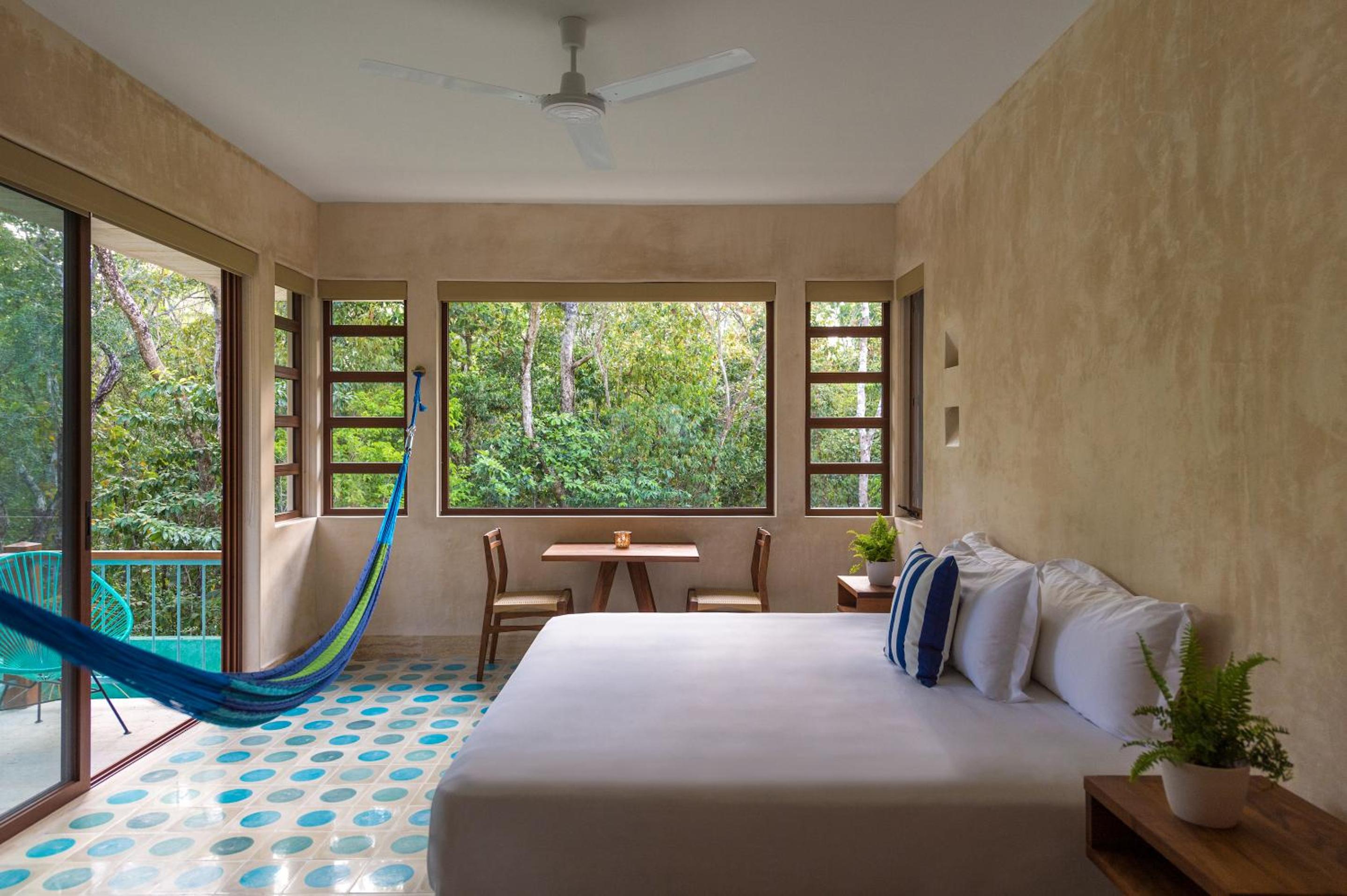 Deluxe King Suite - Photo 1