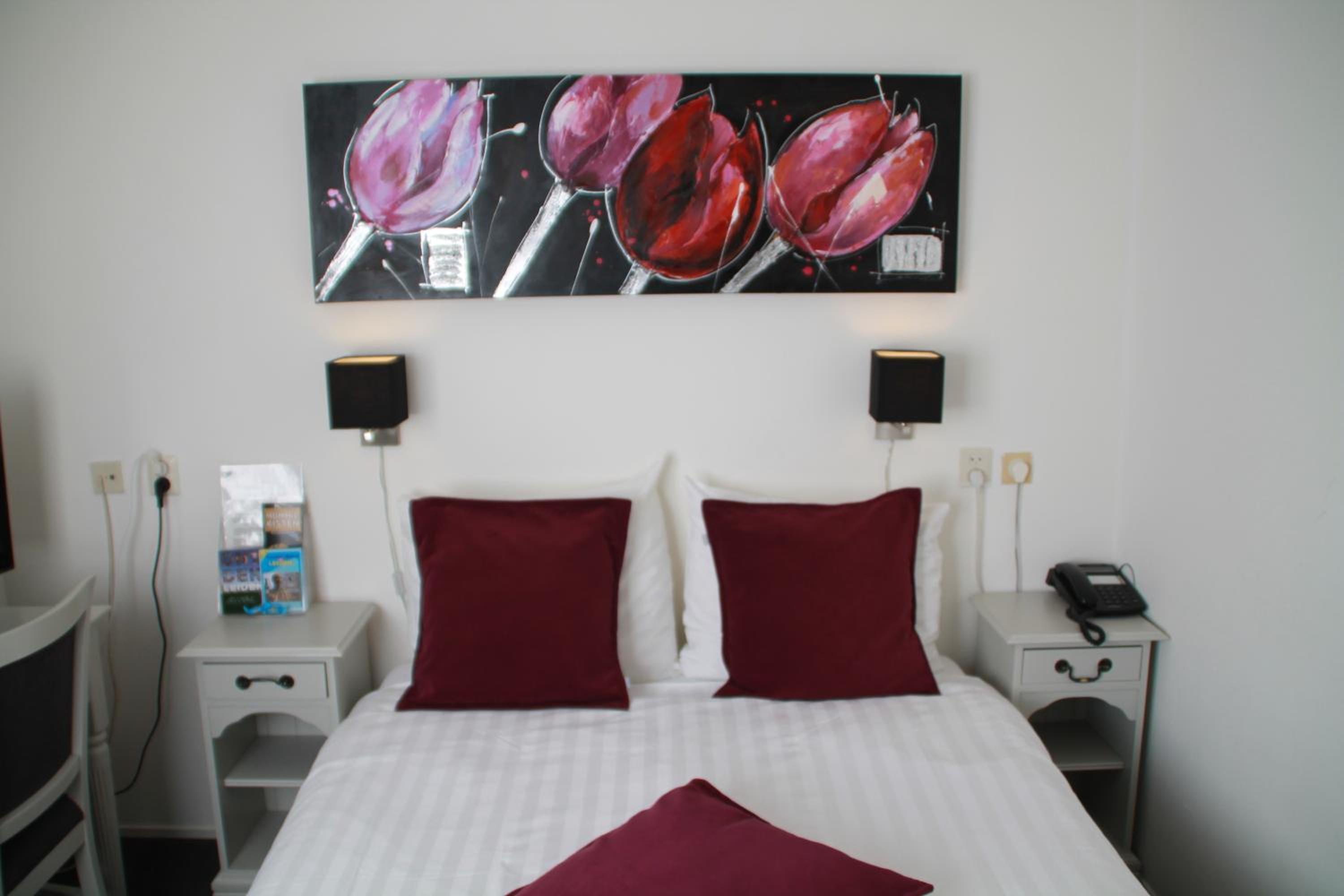 Standard Twin Room photo 1