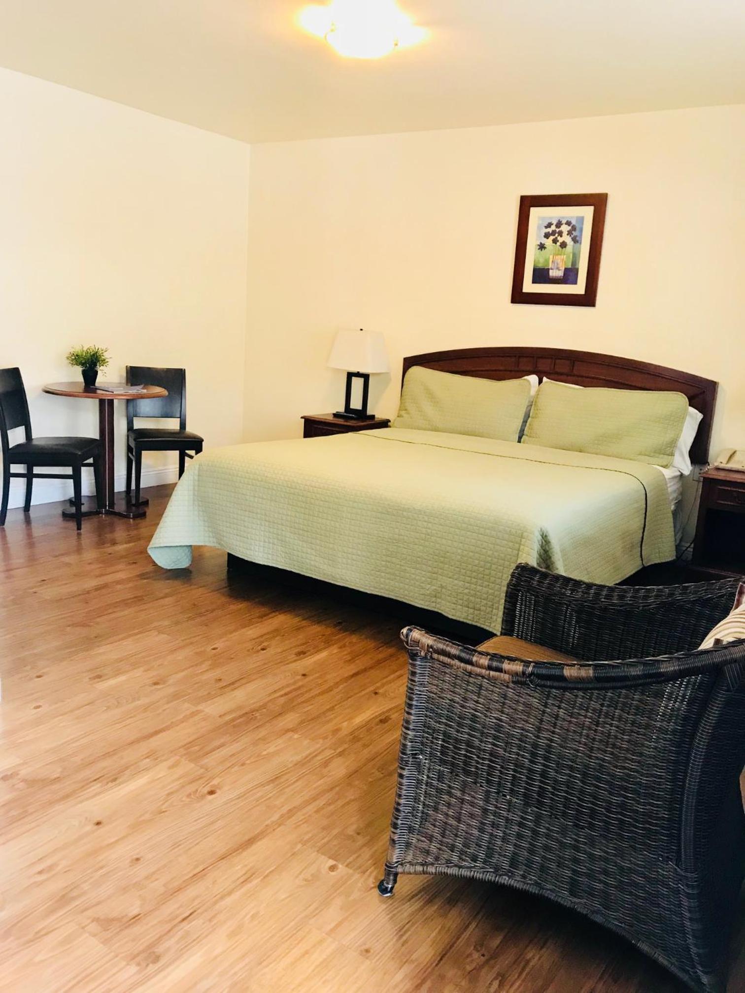 King Room - Disability Access - Photo 1
