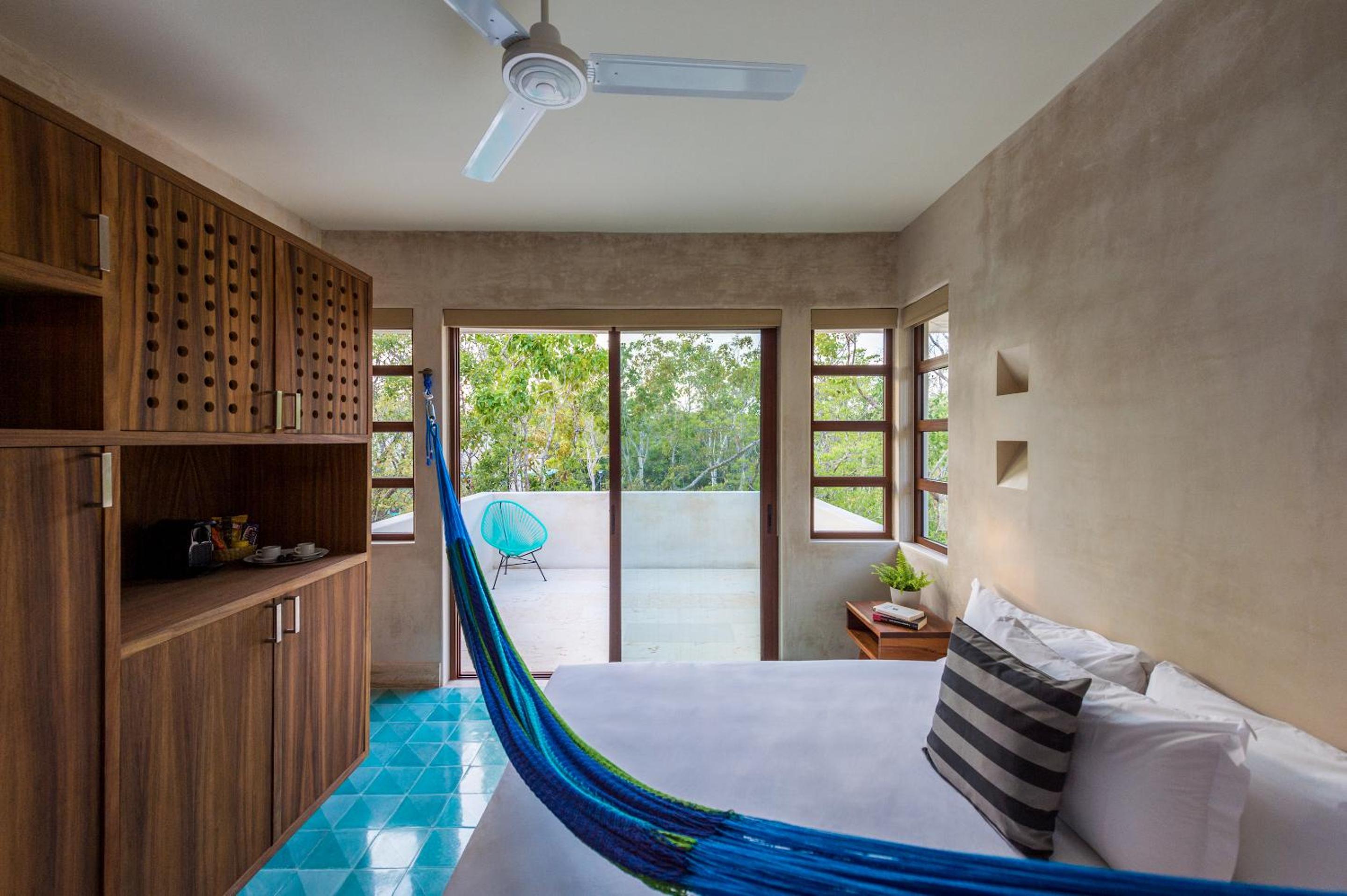 Panoramic Terrace King Suite - Photo 16