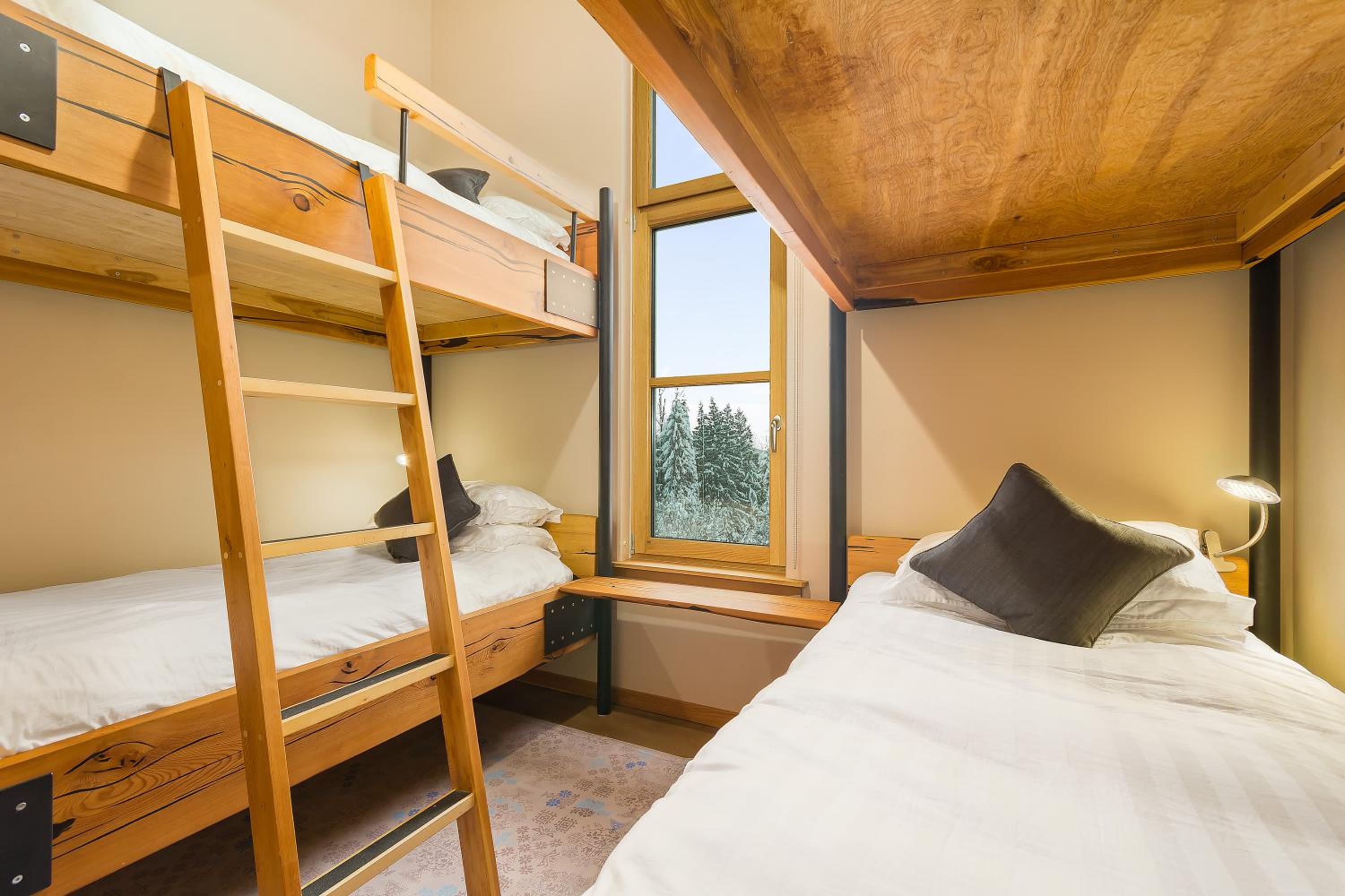 Chalet - Photo 1