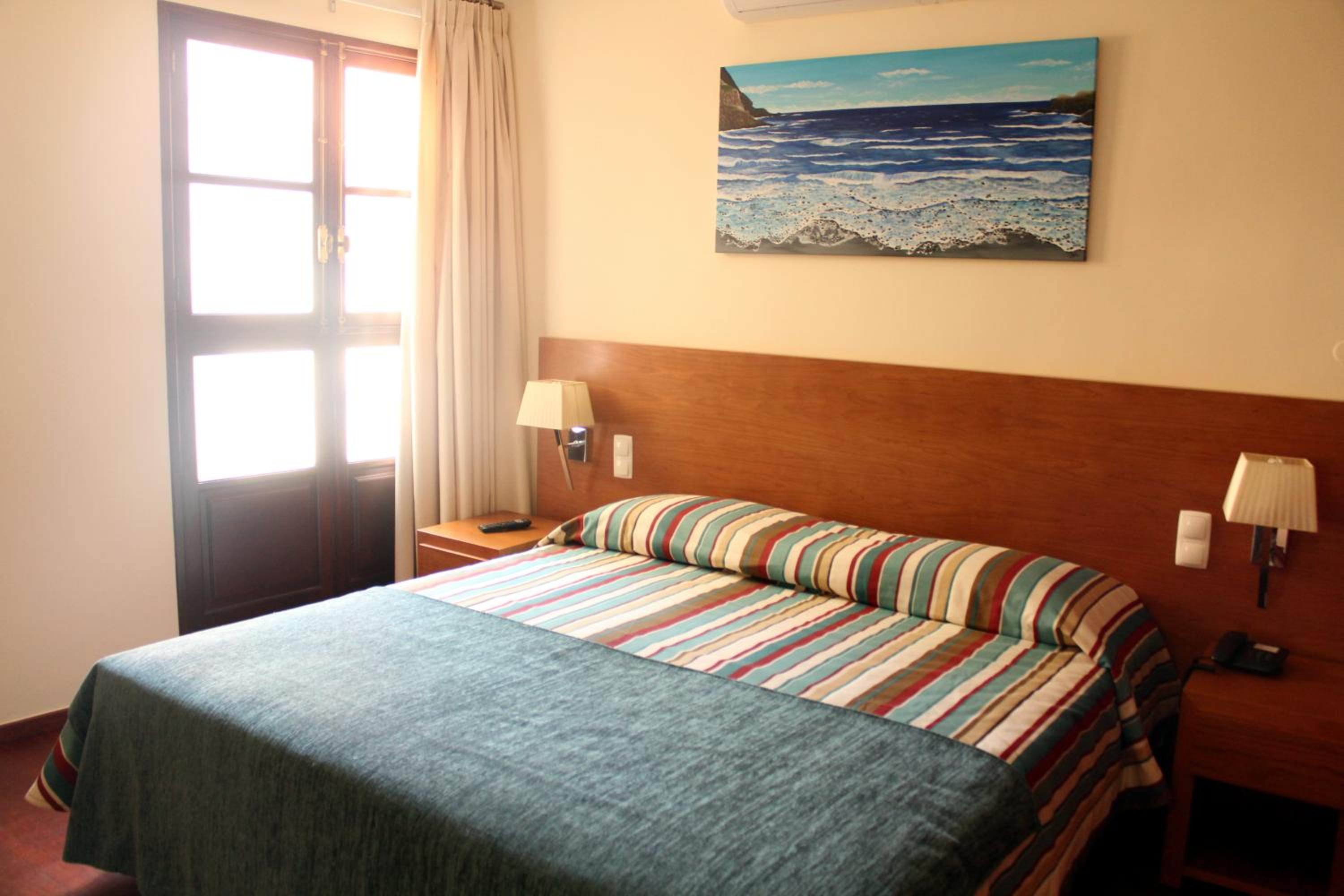 Twin Room with Mountain View photo 2