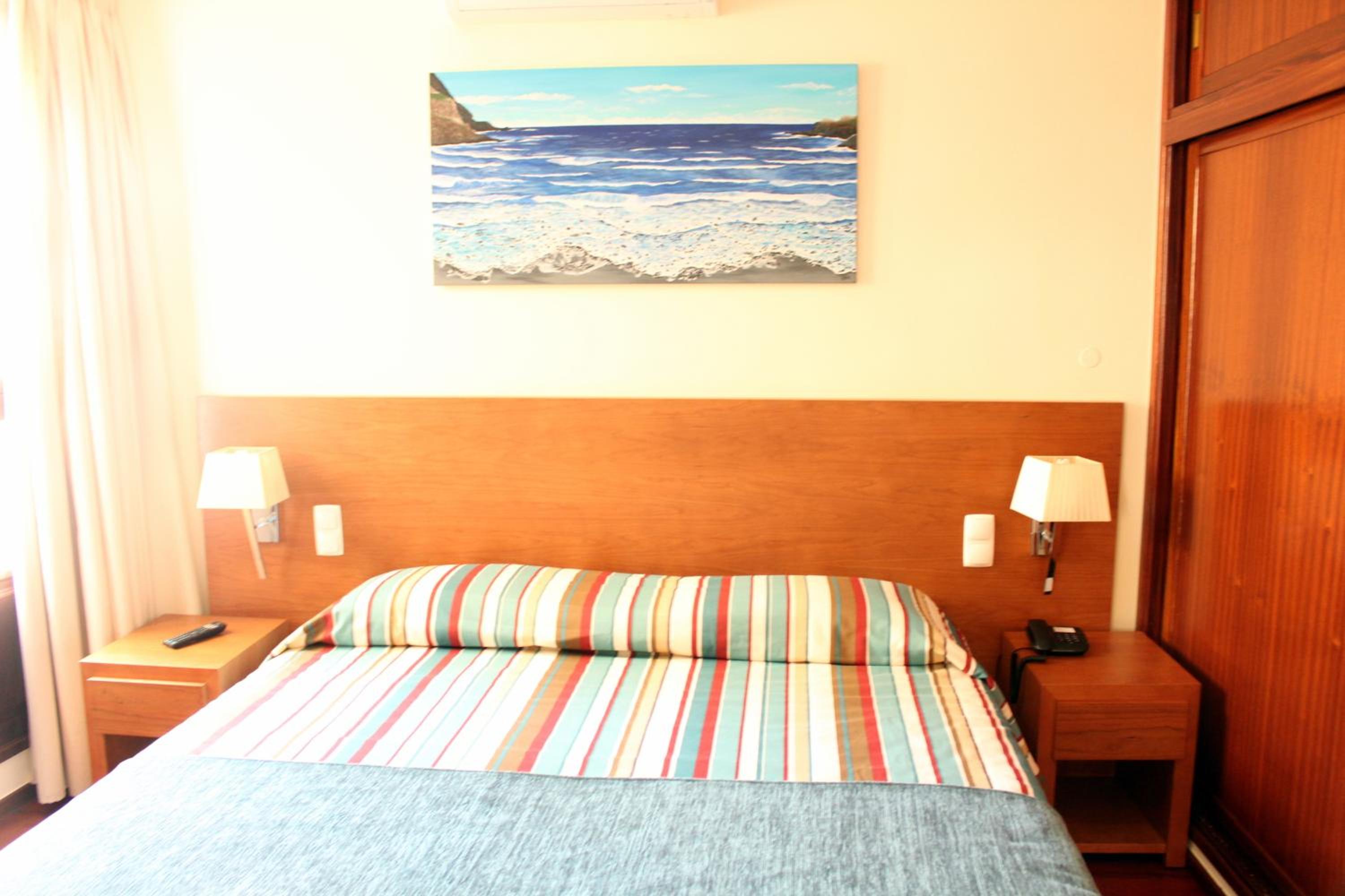 Twin Room with Mountain View photo 3