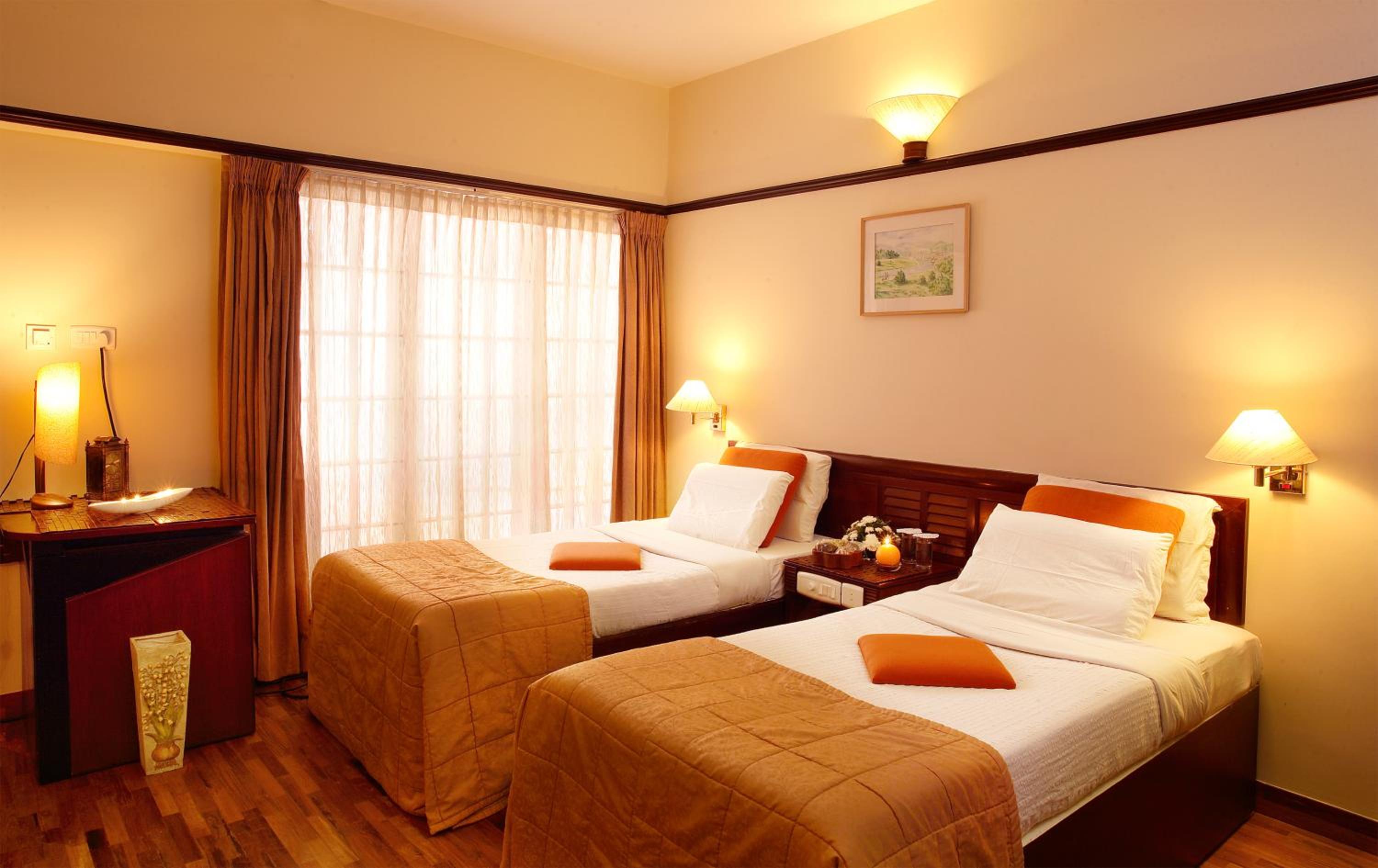 Standard Double or Twin Room photo 3