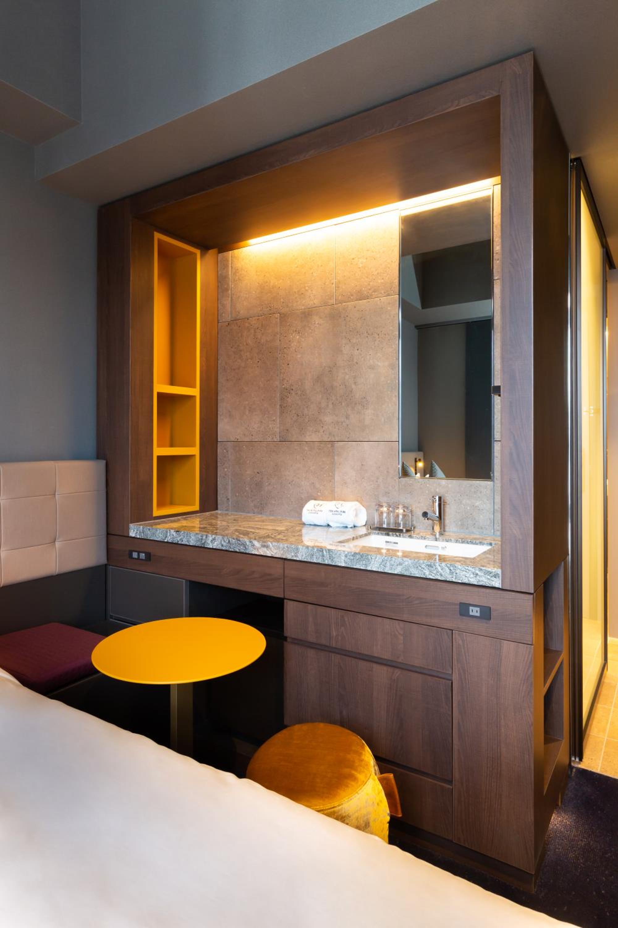 Standard Double Room - Photo 6