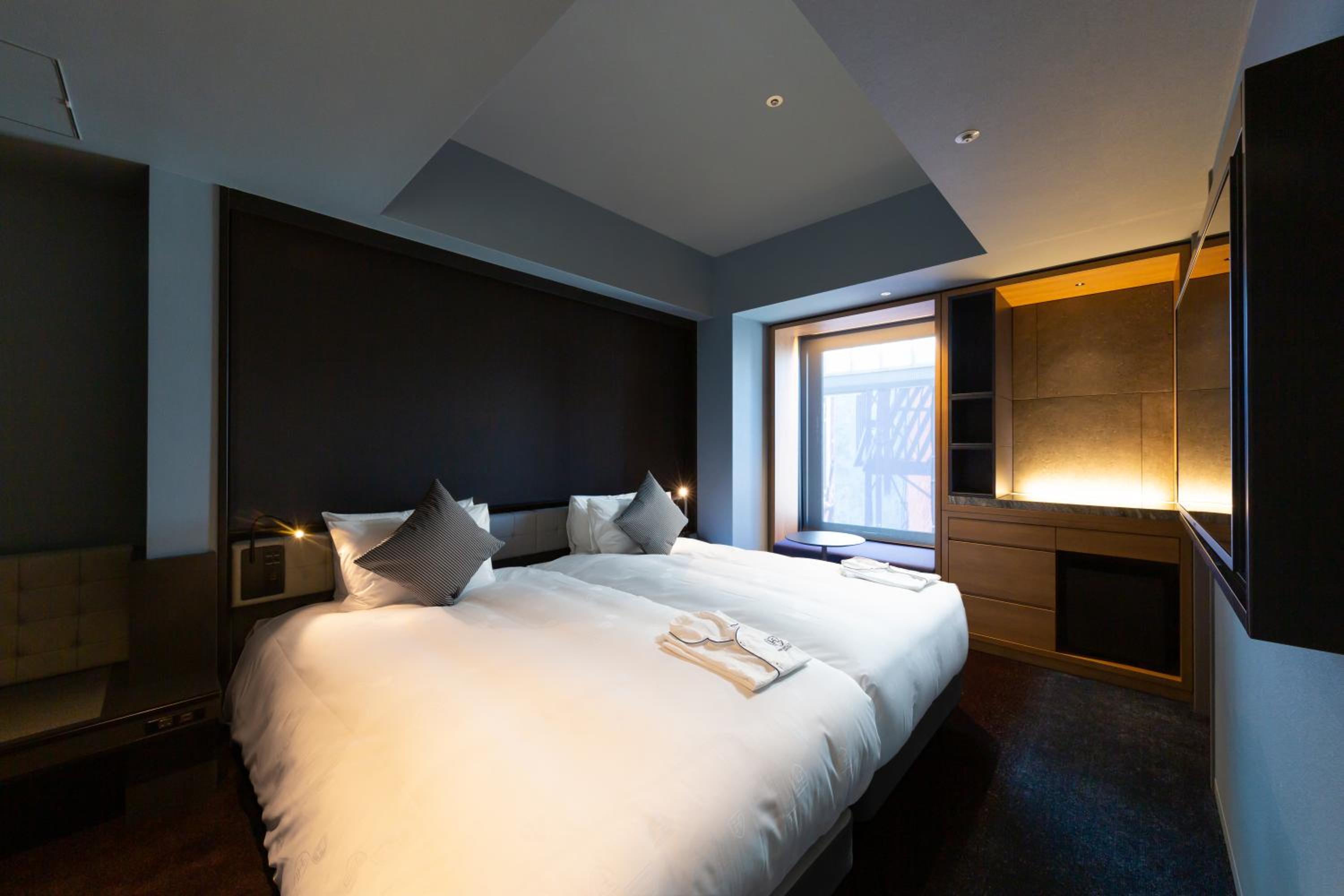 Superior Twin Room - Photo 3