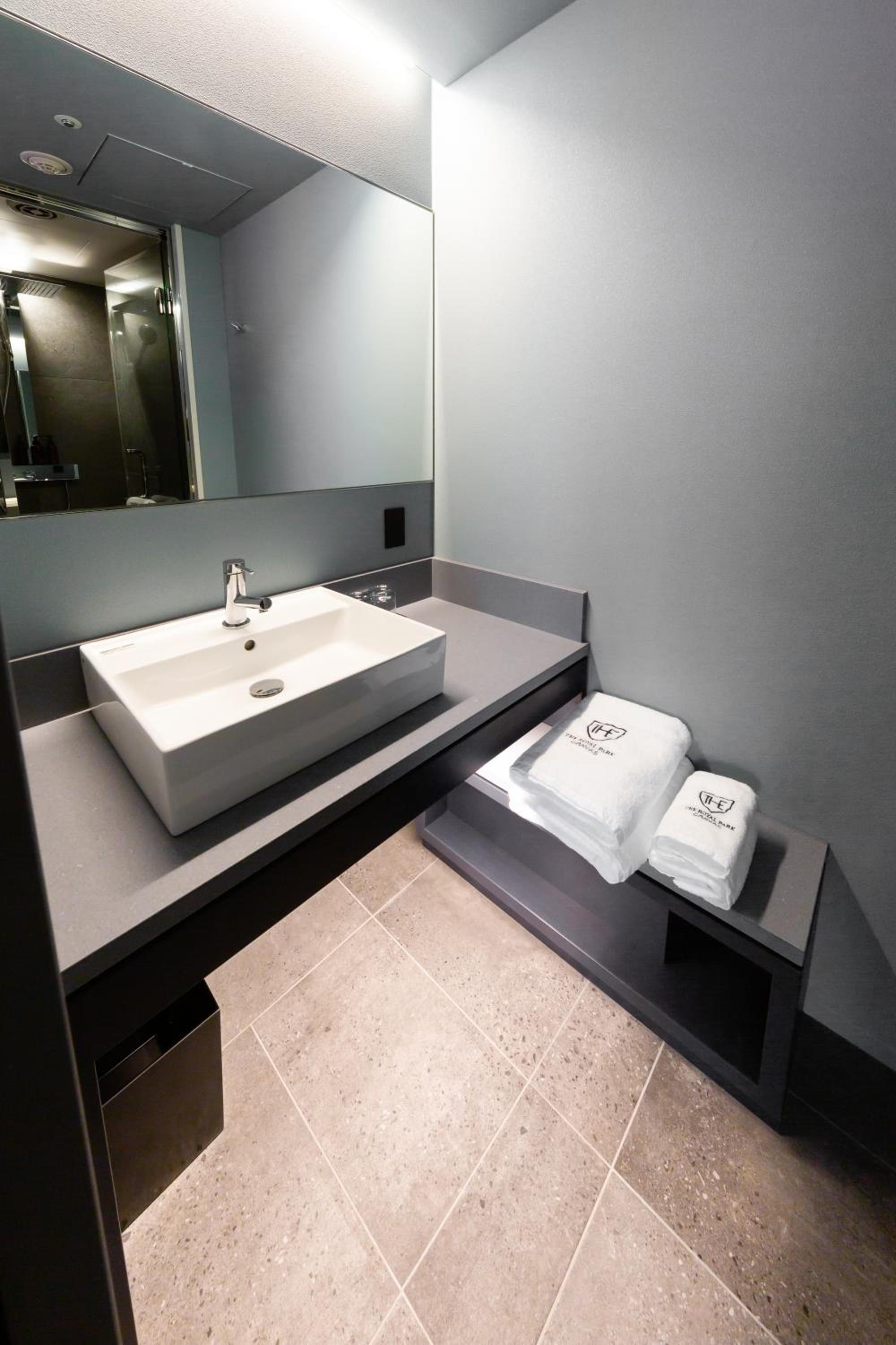 Superior Twin Room - Photo 4
