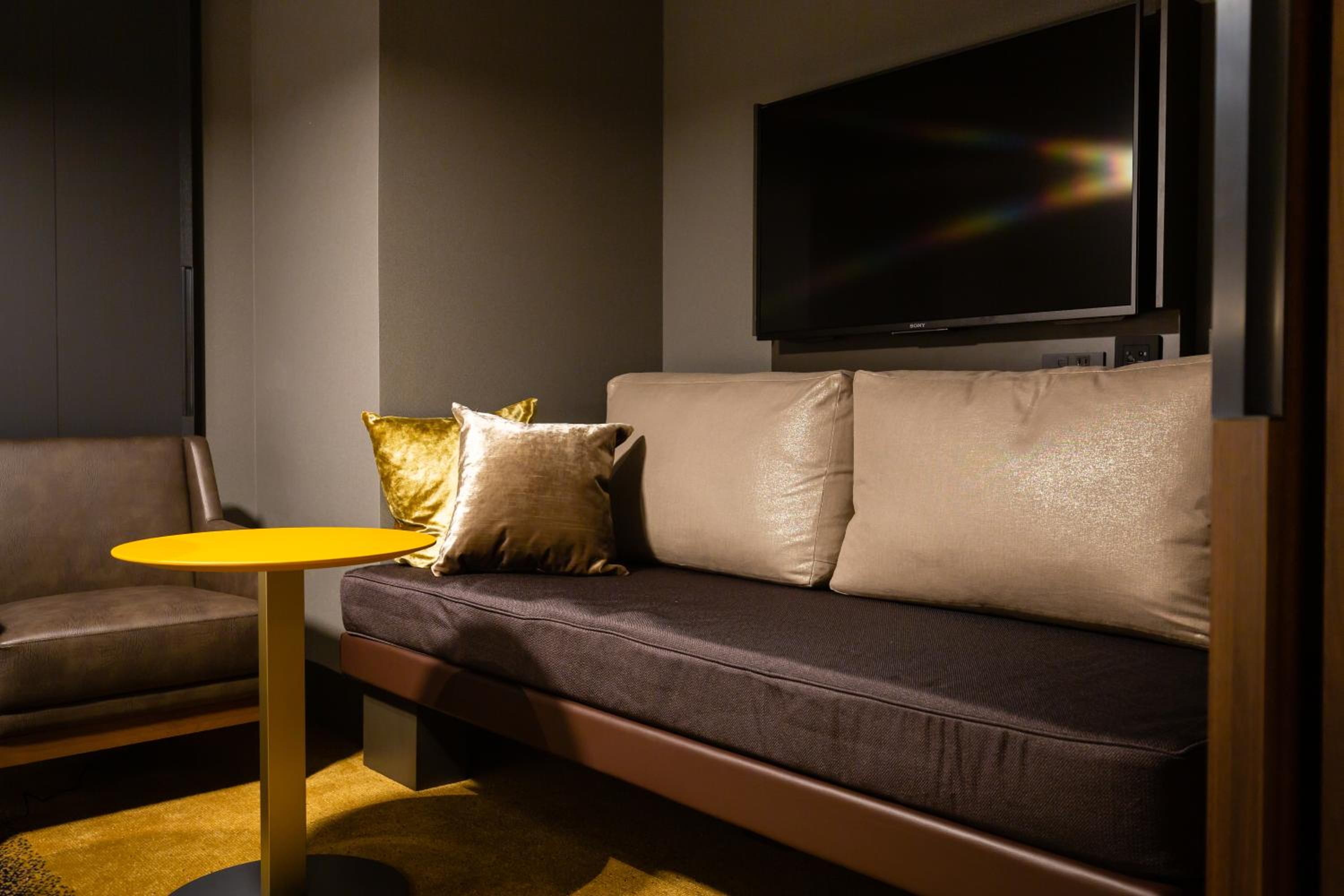 Superior Triple Room - Photo 8