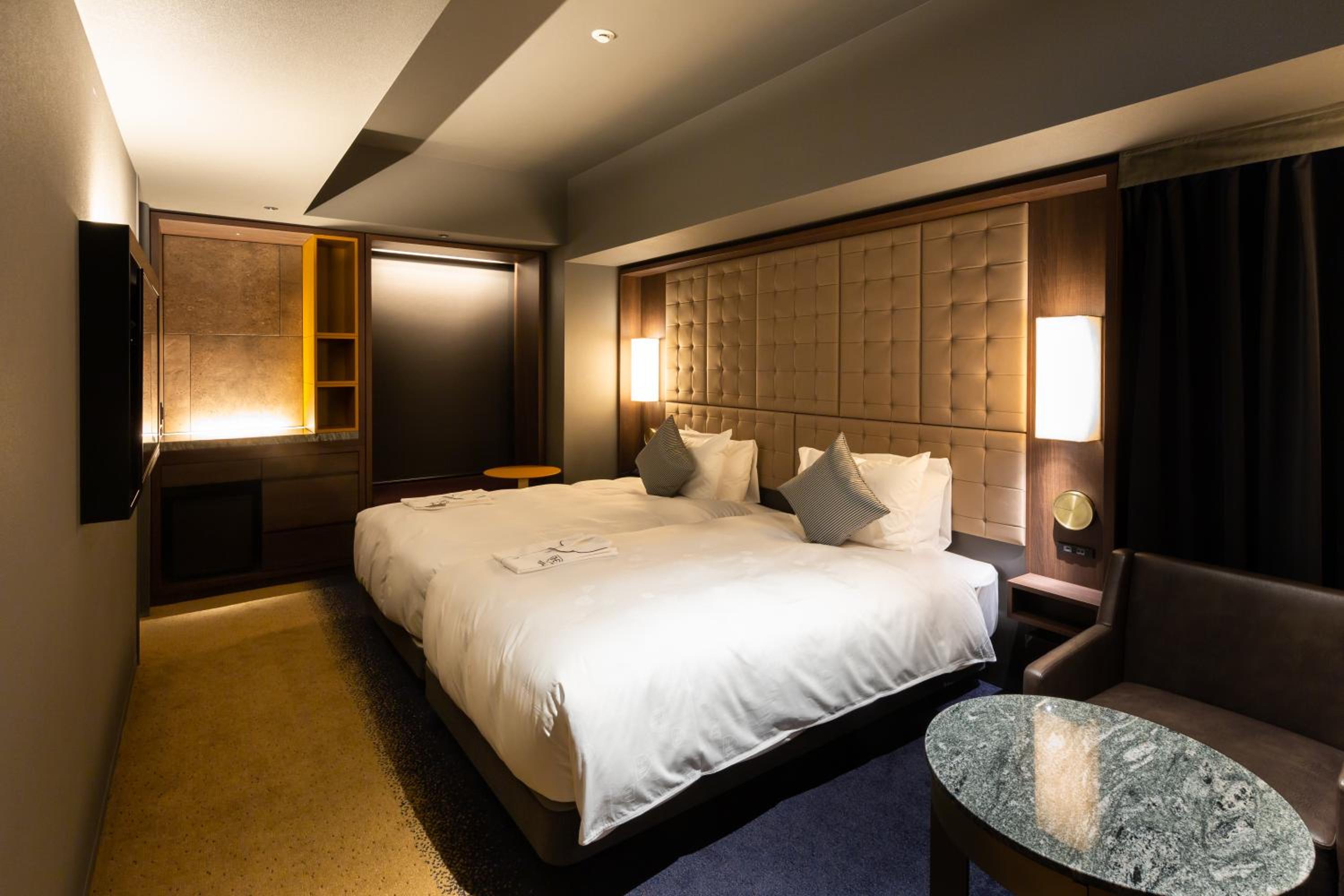 Deluxe Twin Room - Photo 2