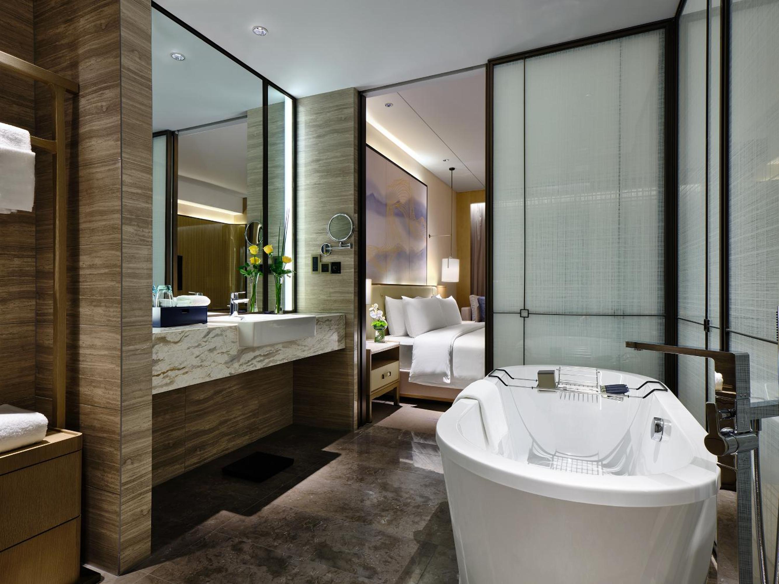 Deluxe Twin Room - Photo 2