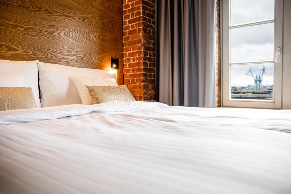 Double or Twin Room with Harbor View