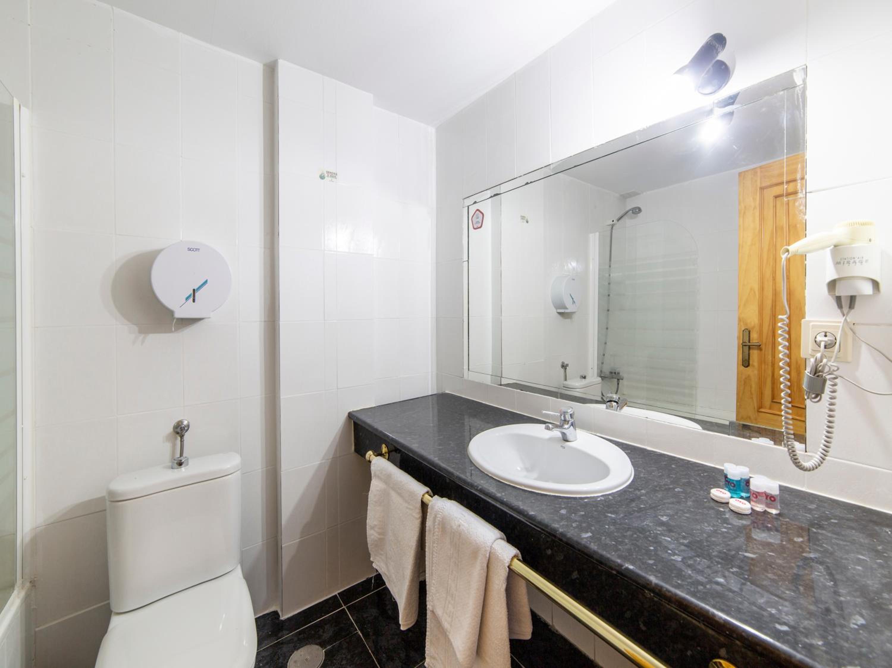Triple Room - Photo 3