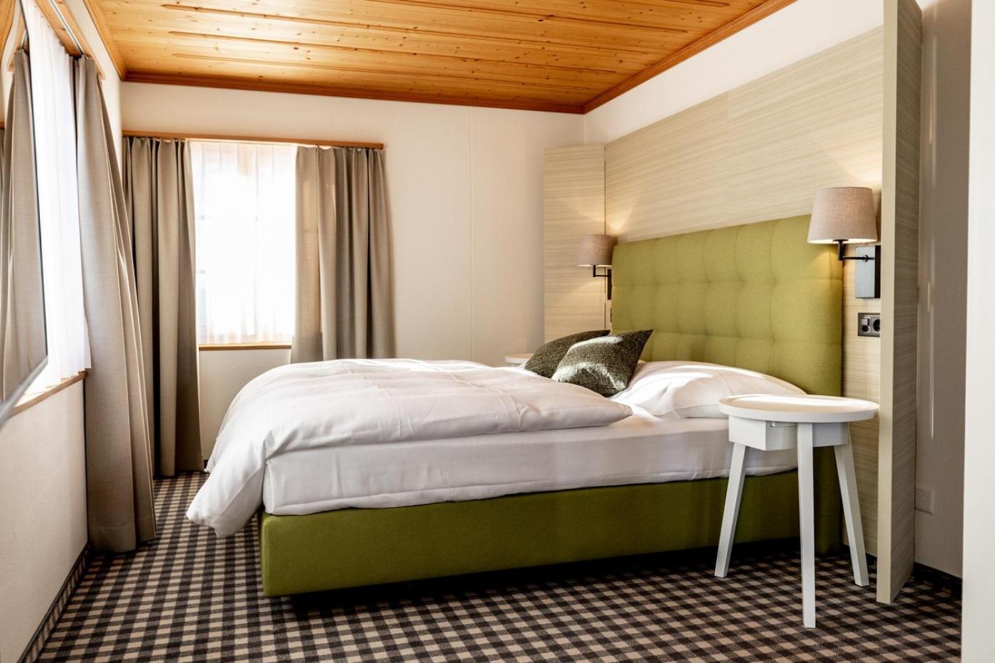 Double Room with Mountain View
