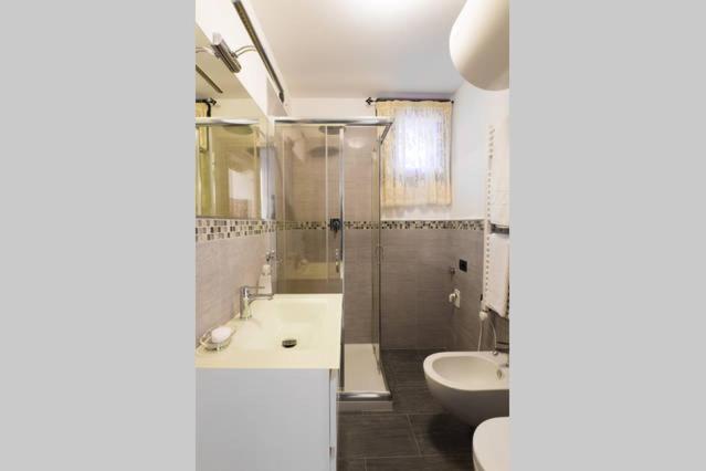 Studio Apartment photo 2