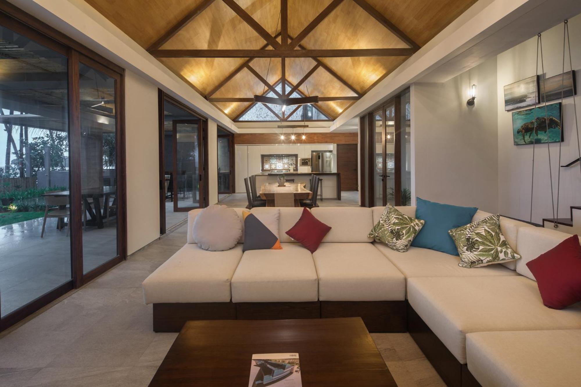 Three-Bedroom Villa photo 2