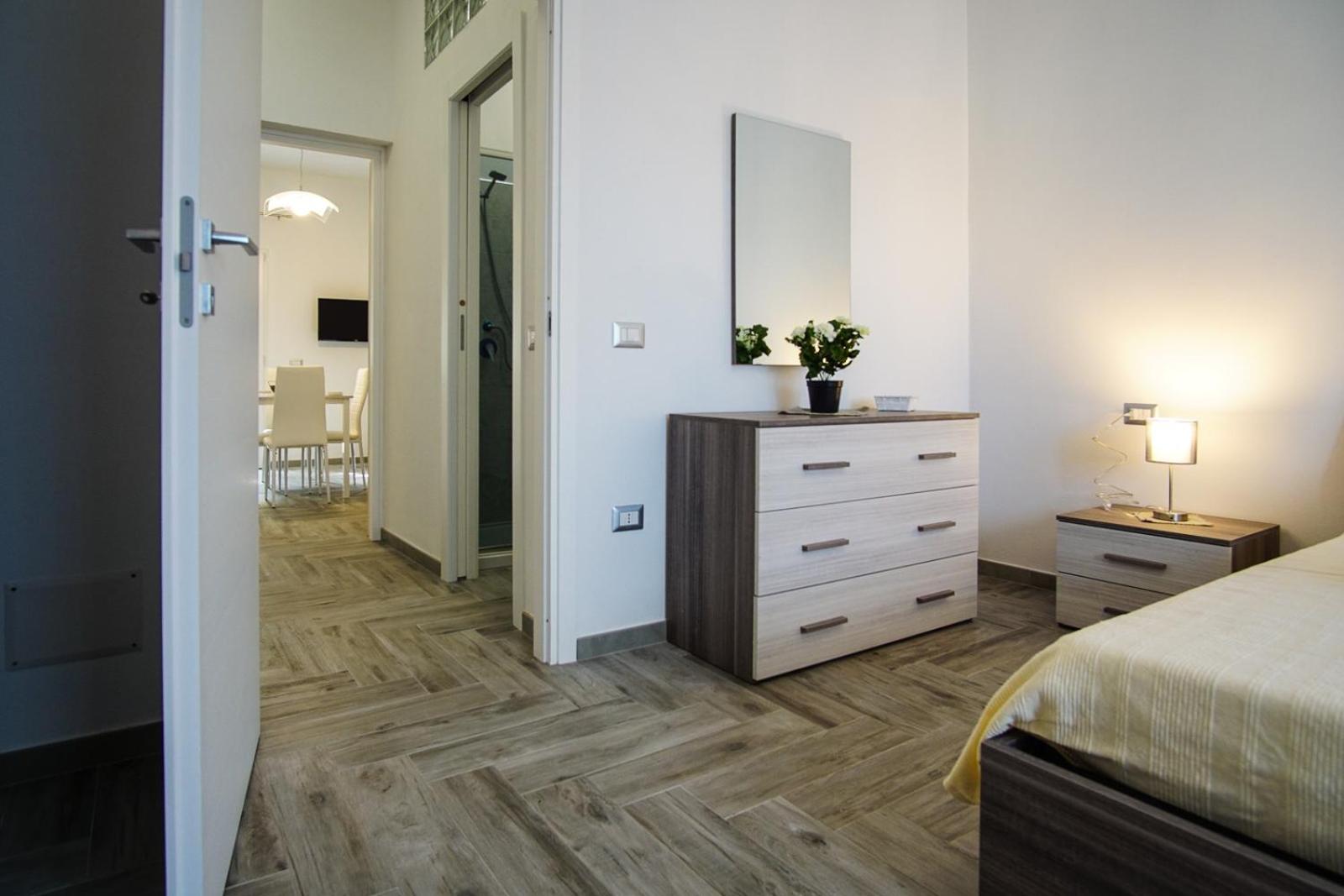 One-Bedroom Deluxe Apartment photo 3