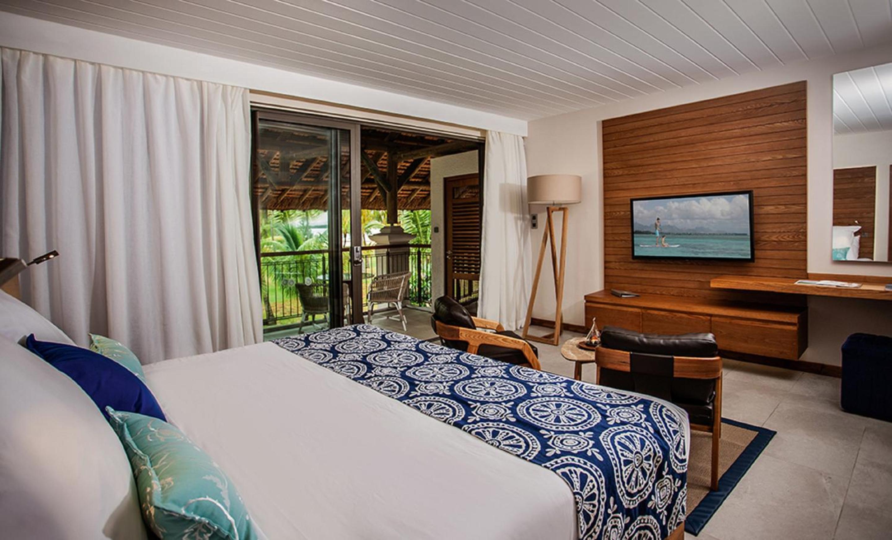 Paradis Room (2 adults + 1 Child)