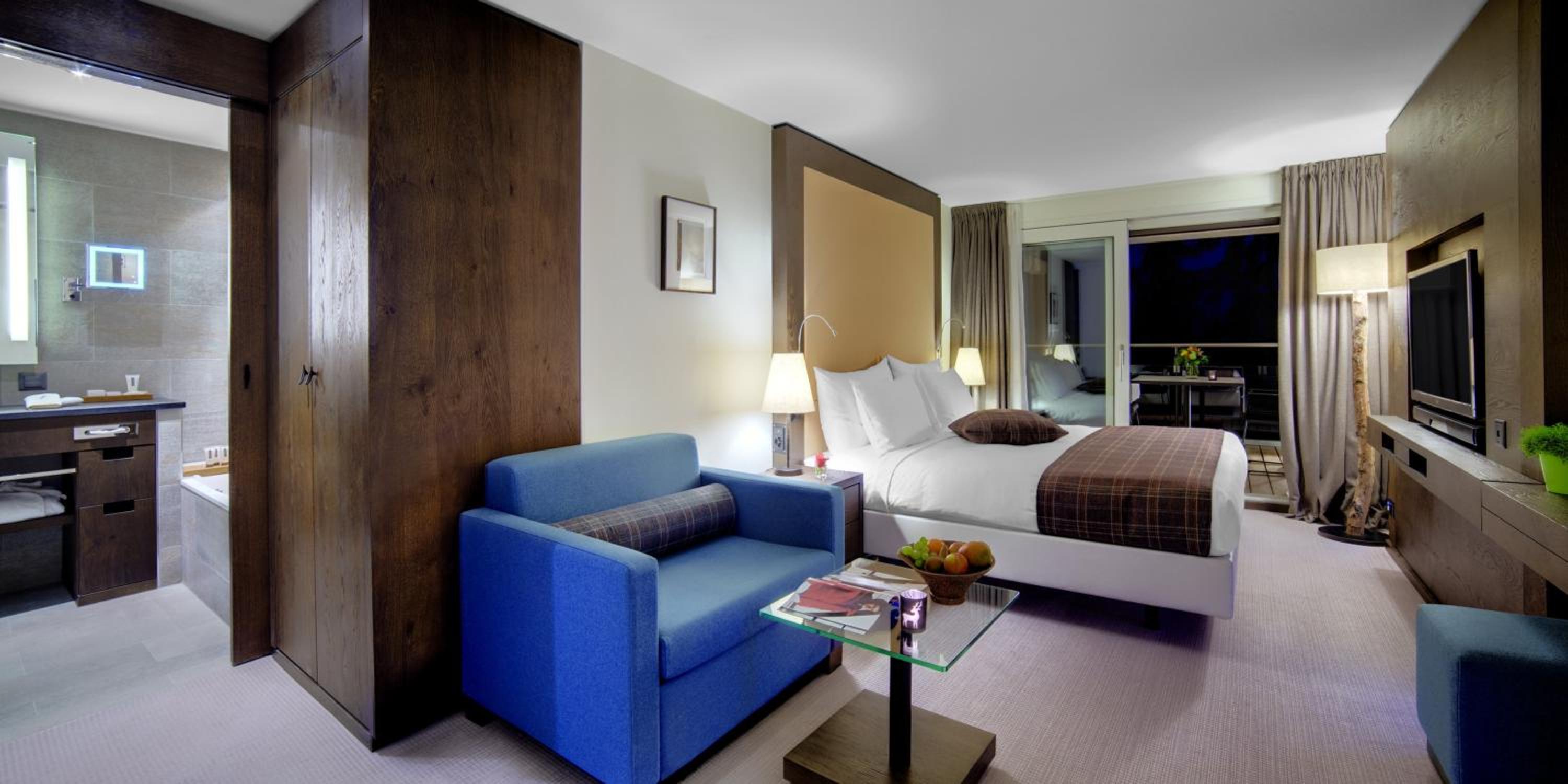 Premium Double Room with Mountain View - Photo 3