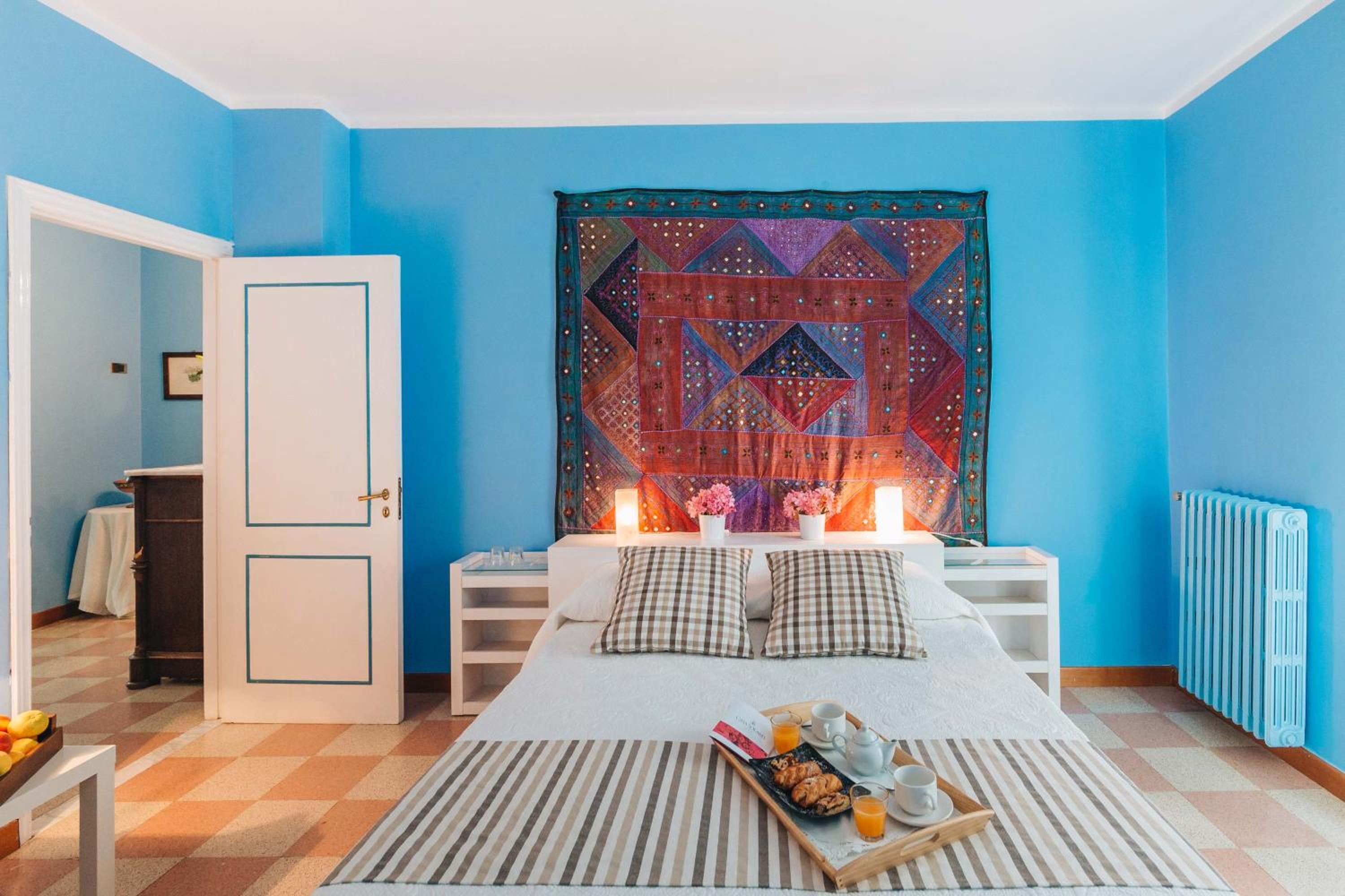 Deluxe Double or Twin Room photo 2