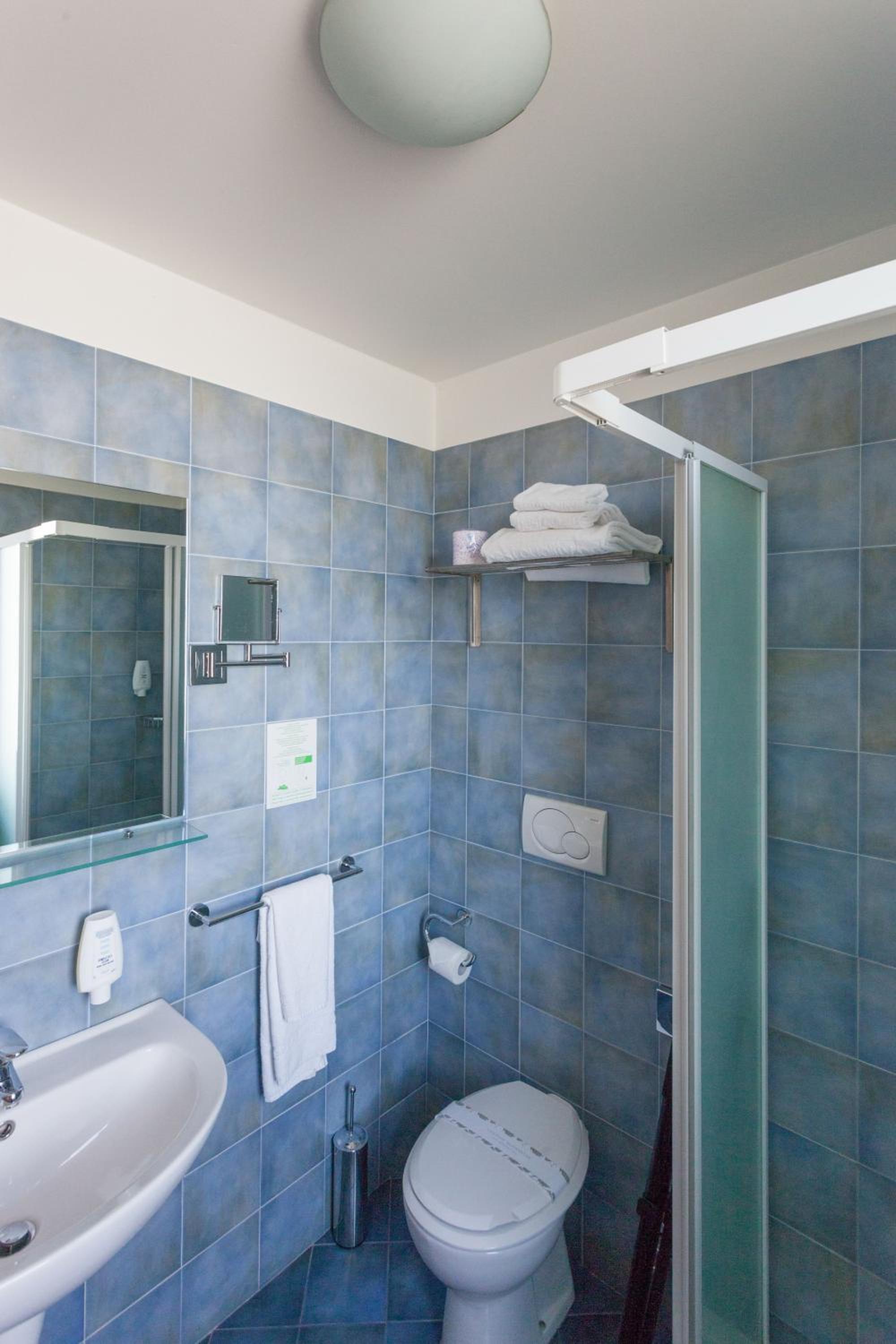 Triple Room - Photo 4