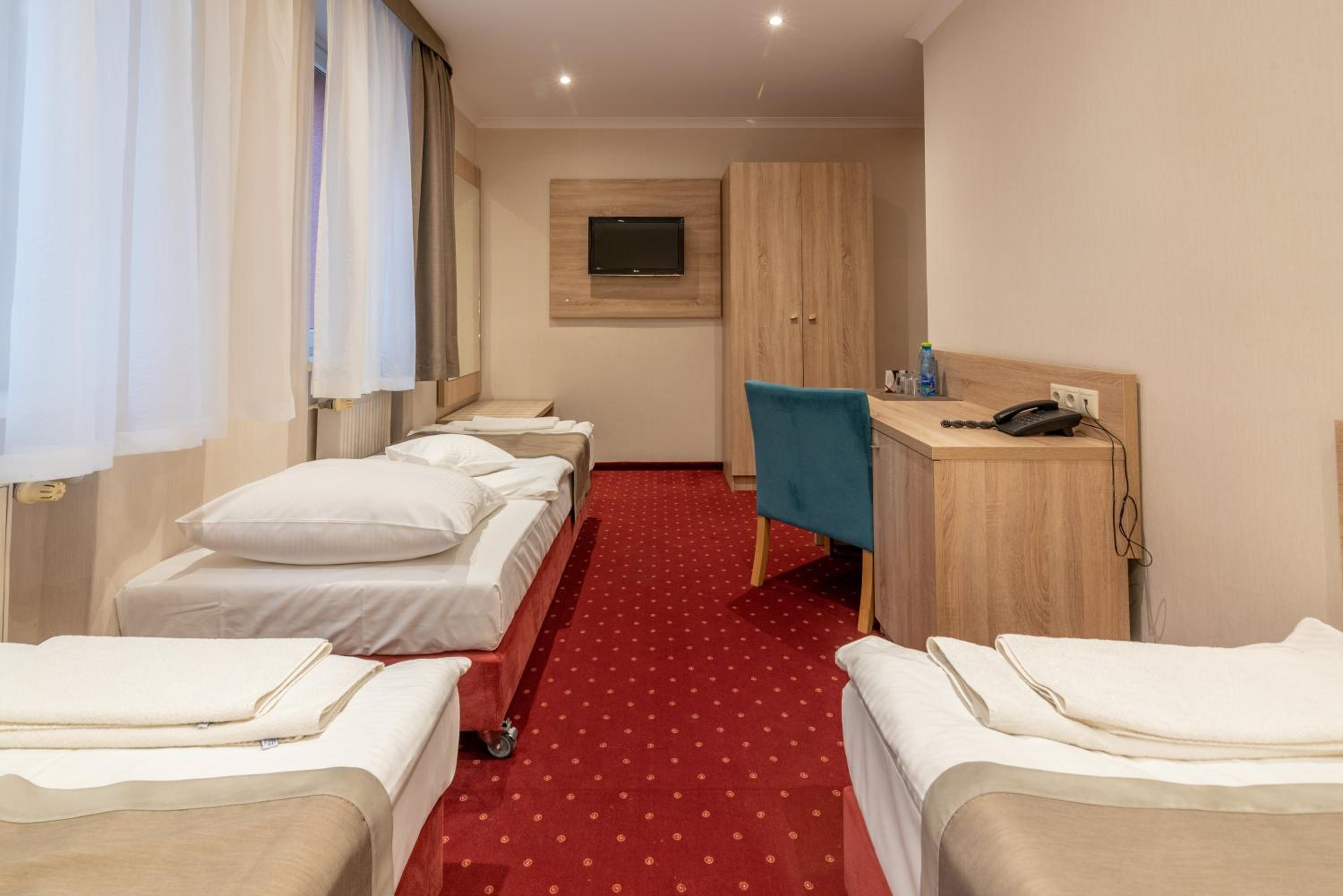 Comfort Triple Room - Photo 2