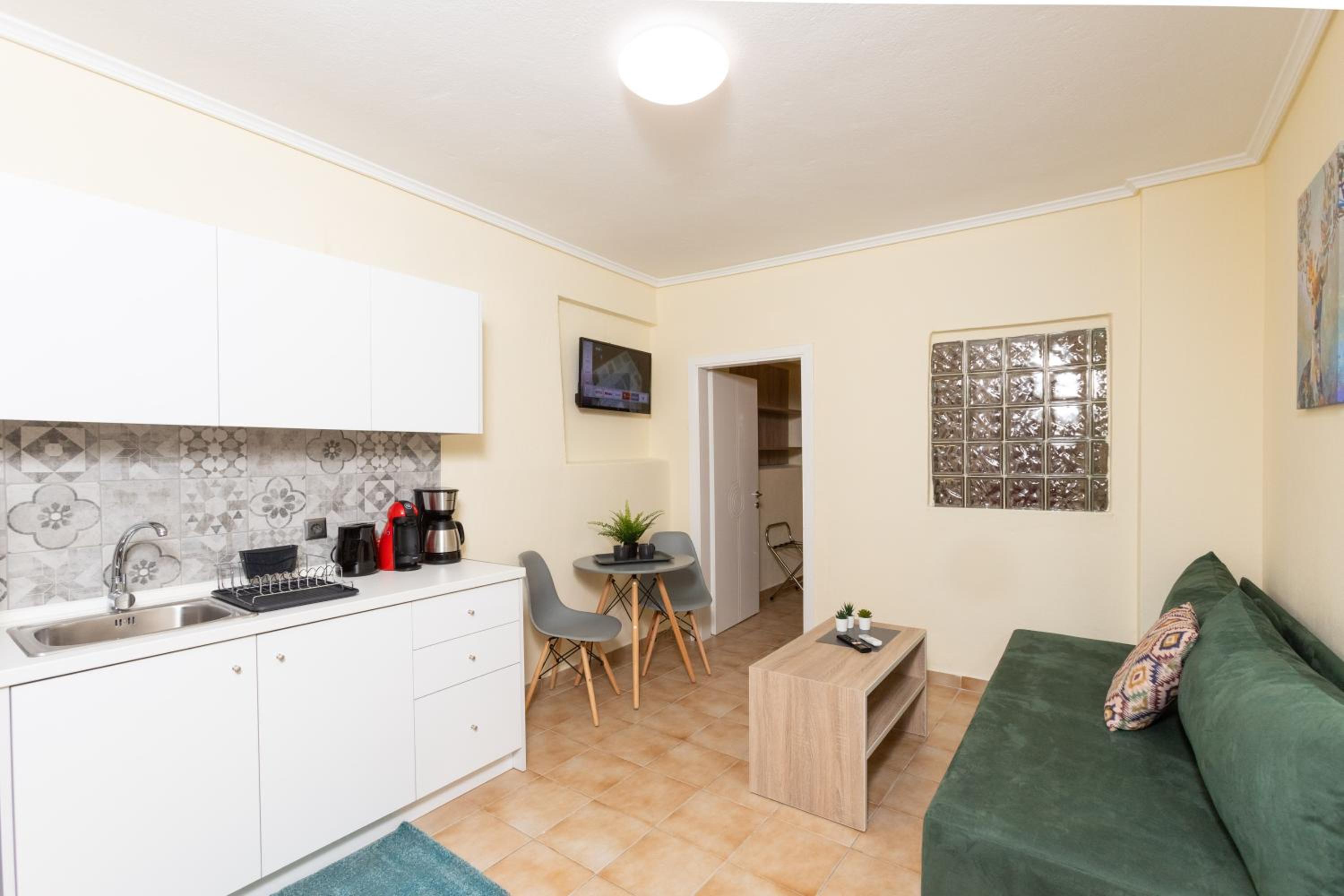 Apartment - Ground Floor - Photo 19