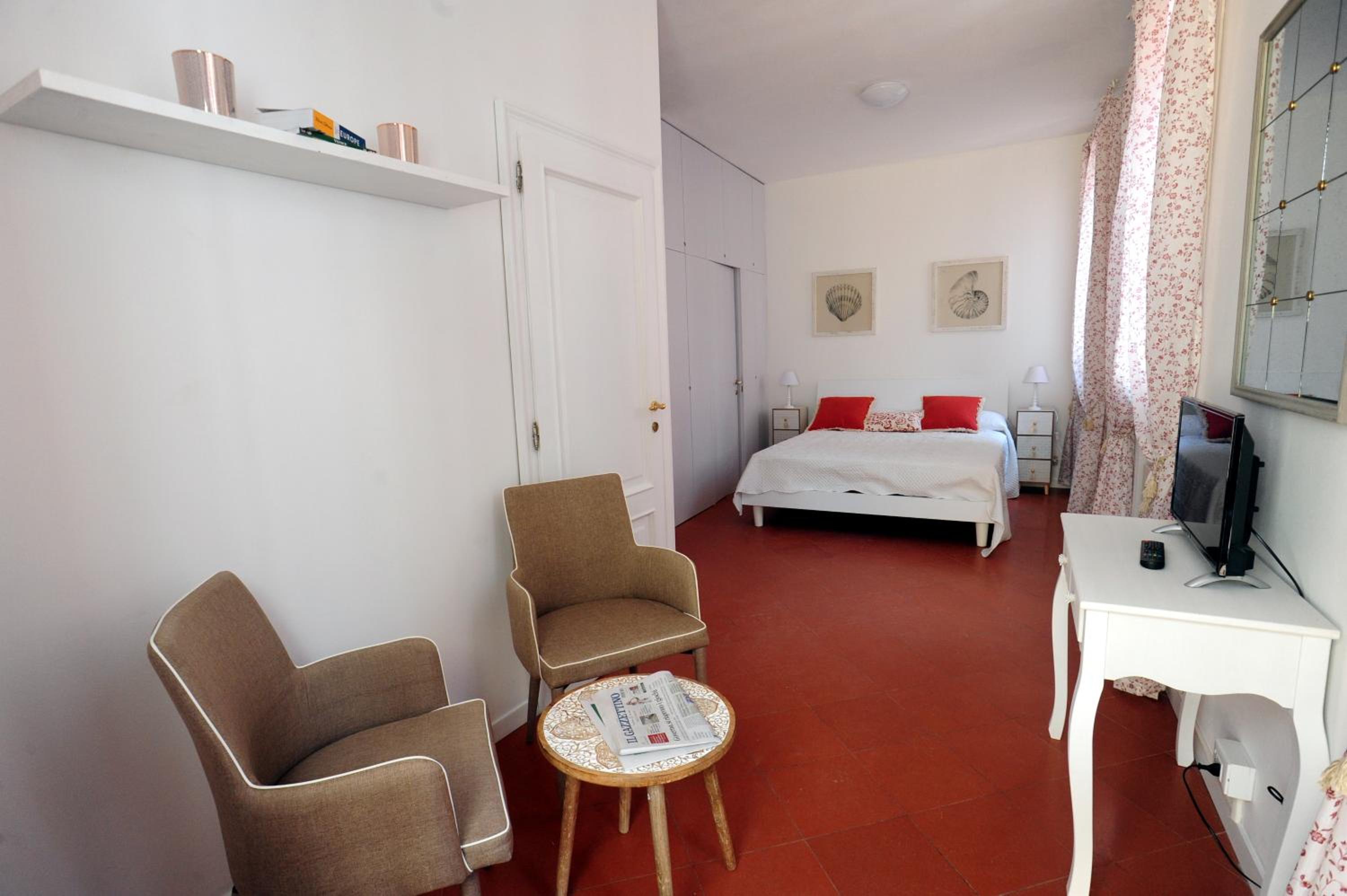 Apartment with Terrace photo 1