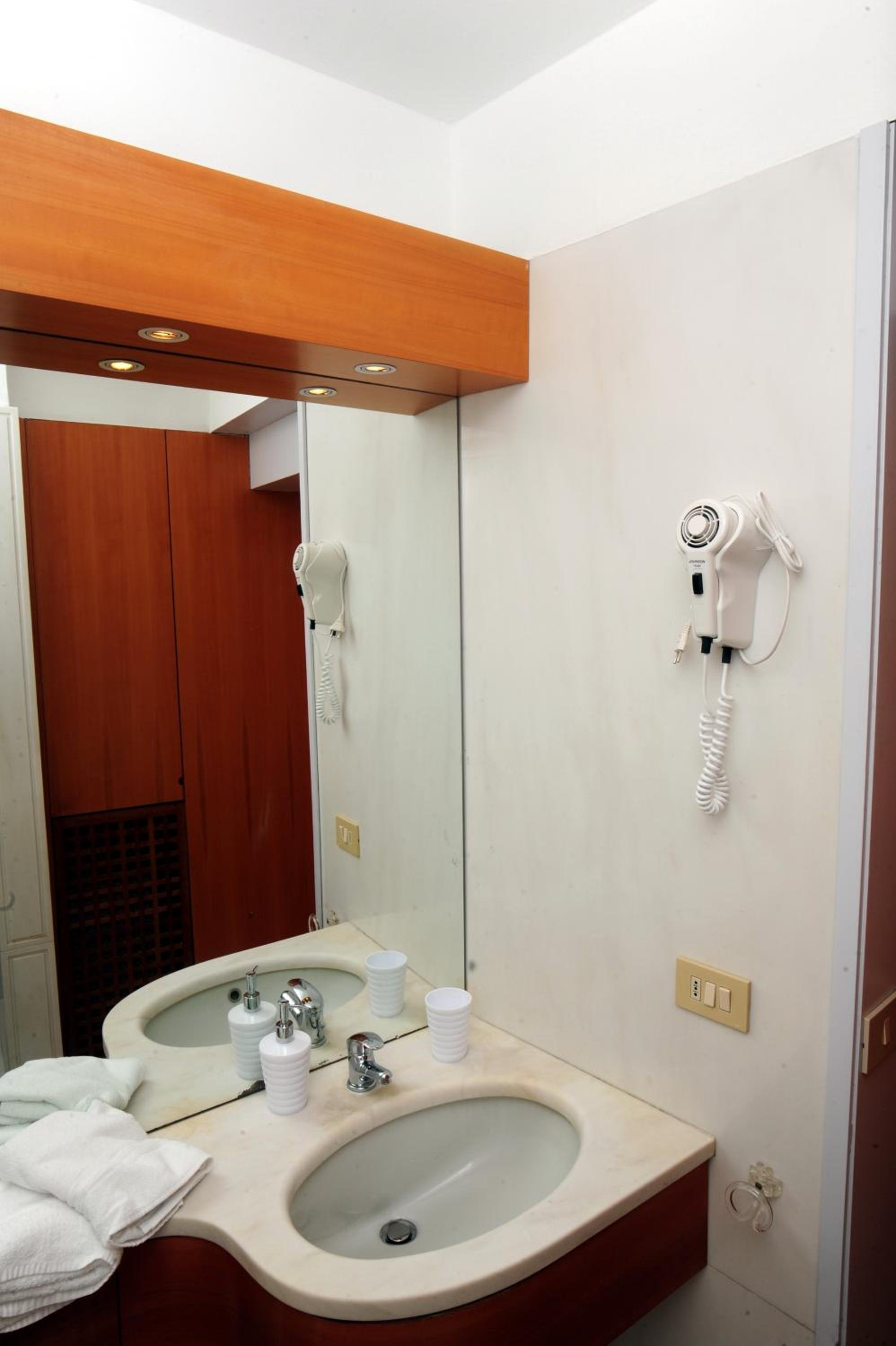 Apartment with Terrace photo 2