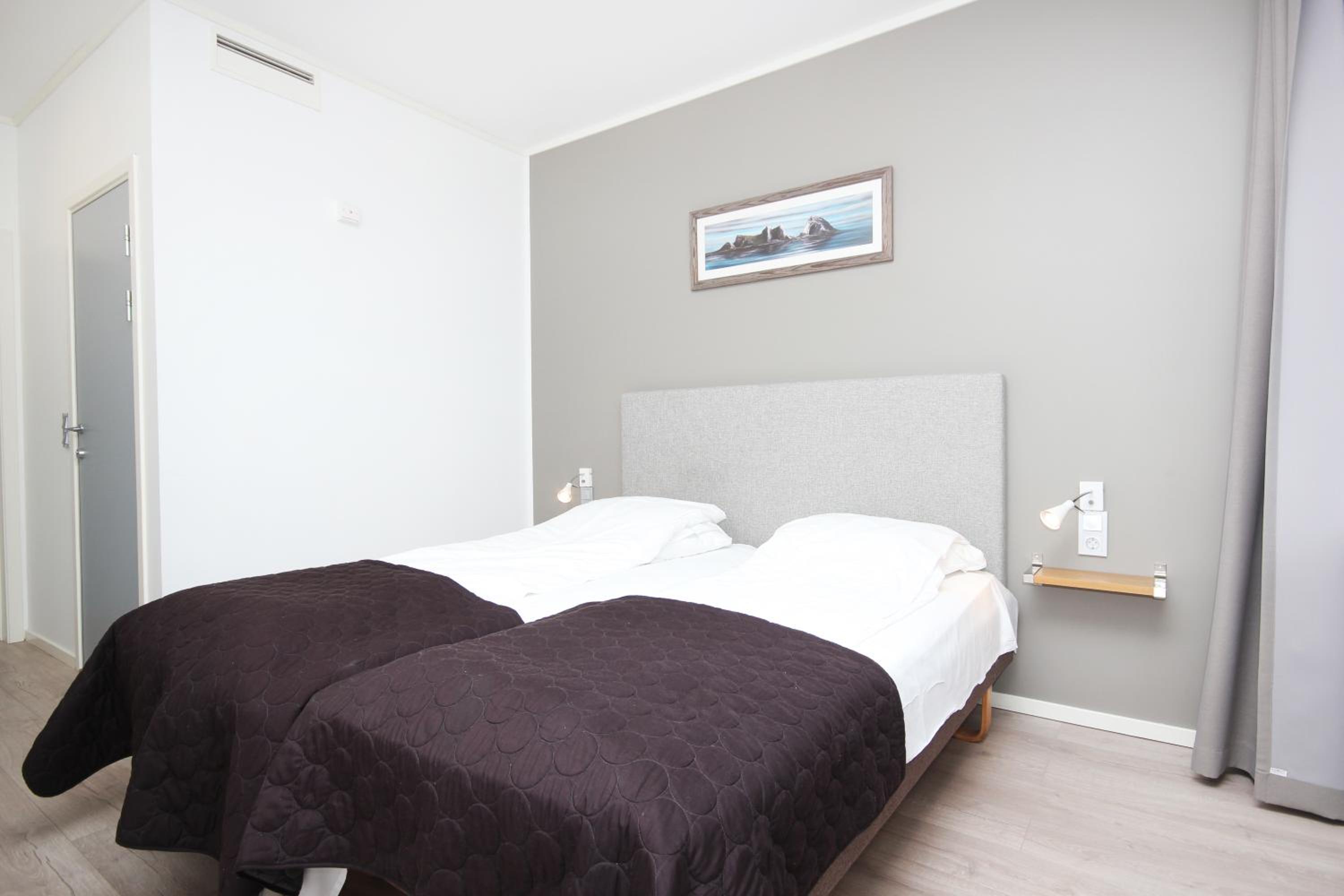 Napoli Resturant & Hotell AS, Billede 2