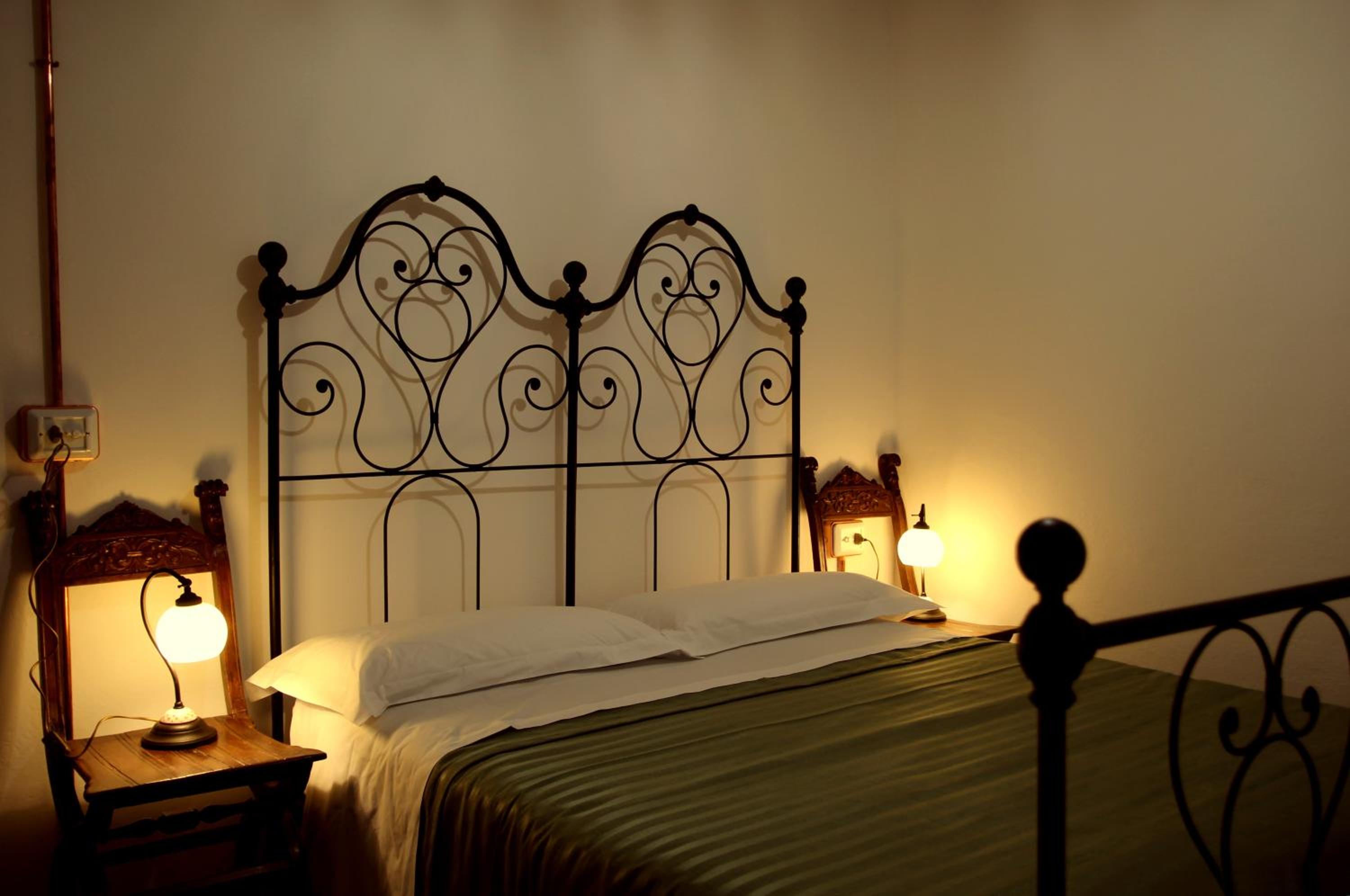 Classic Triple Room - Photo 8