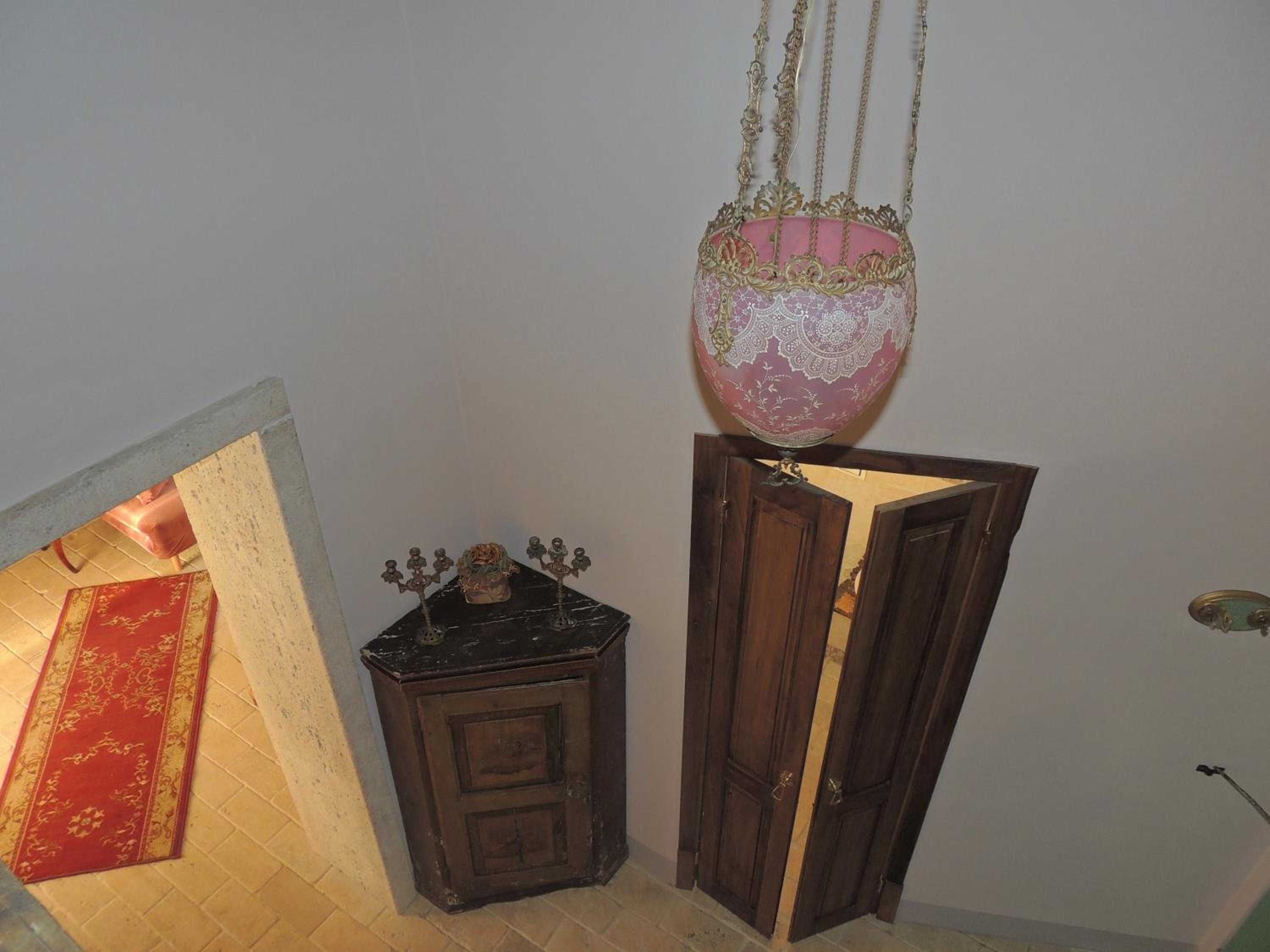 Two-Bedroom House - Photo 4