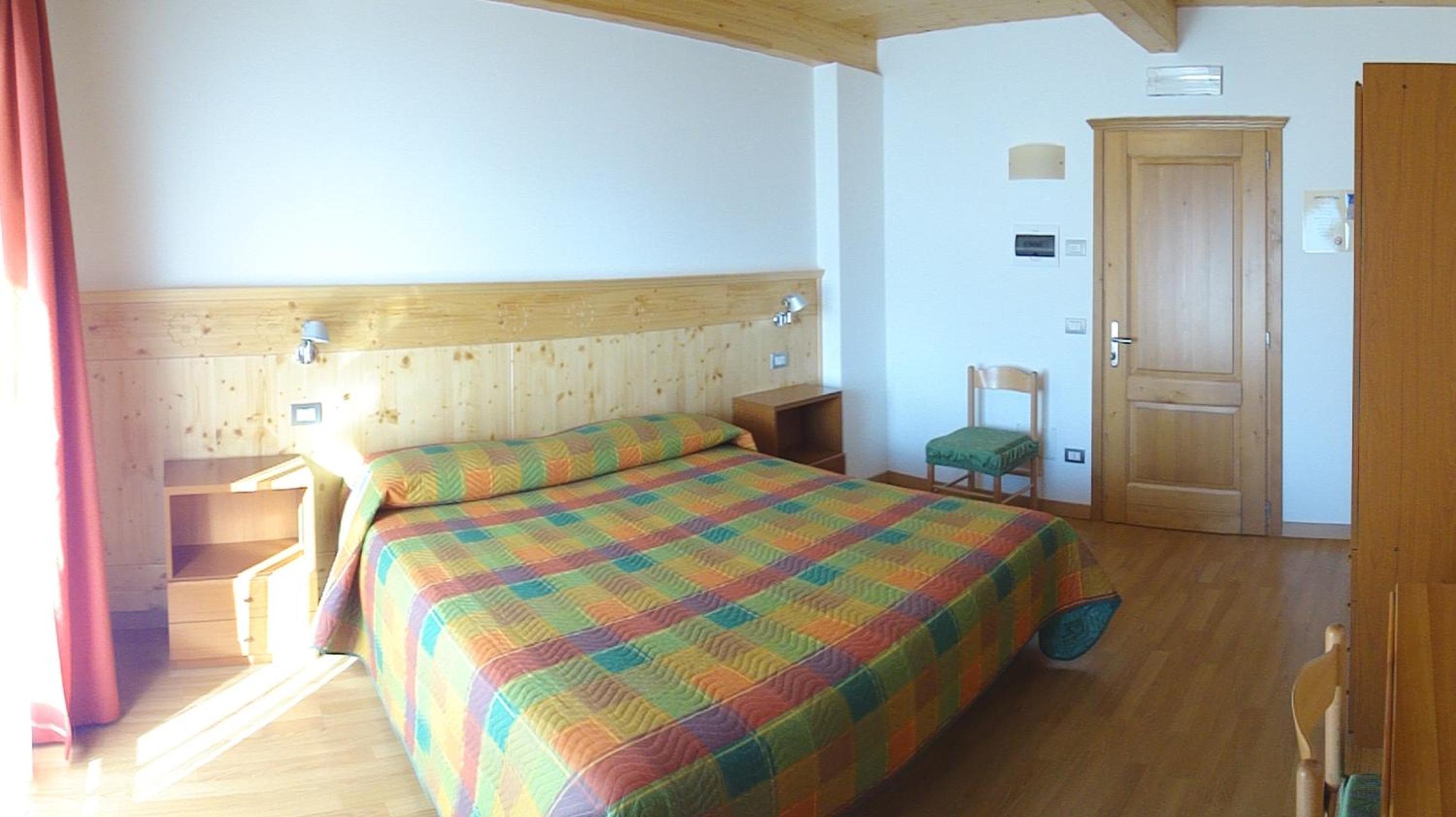 Double Room - Photo 7