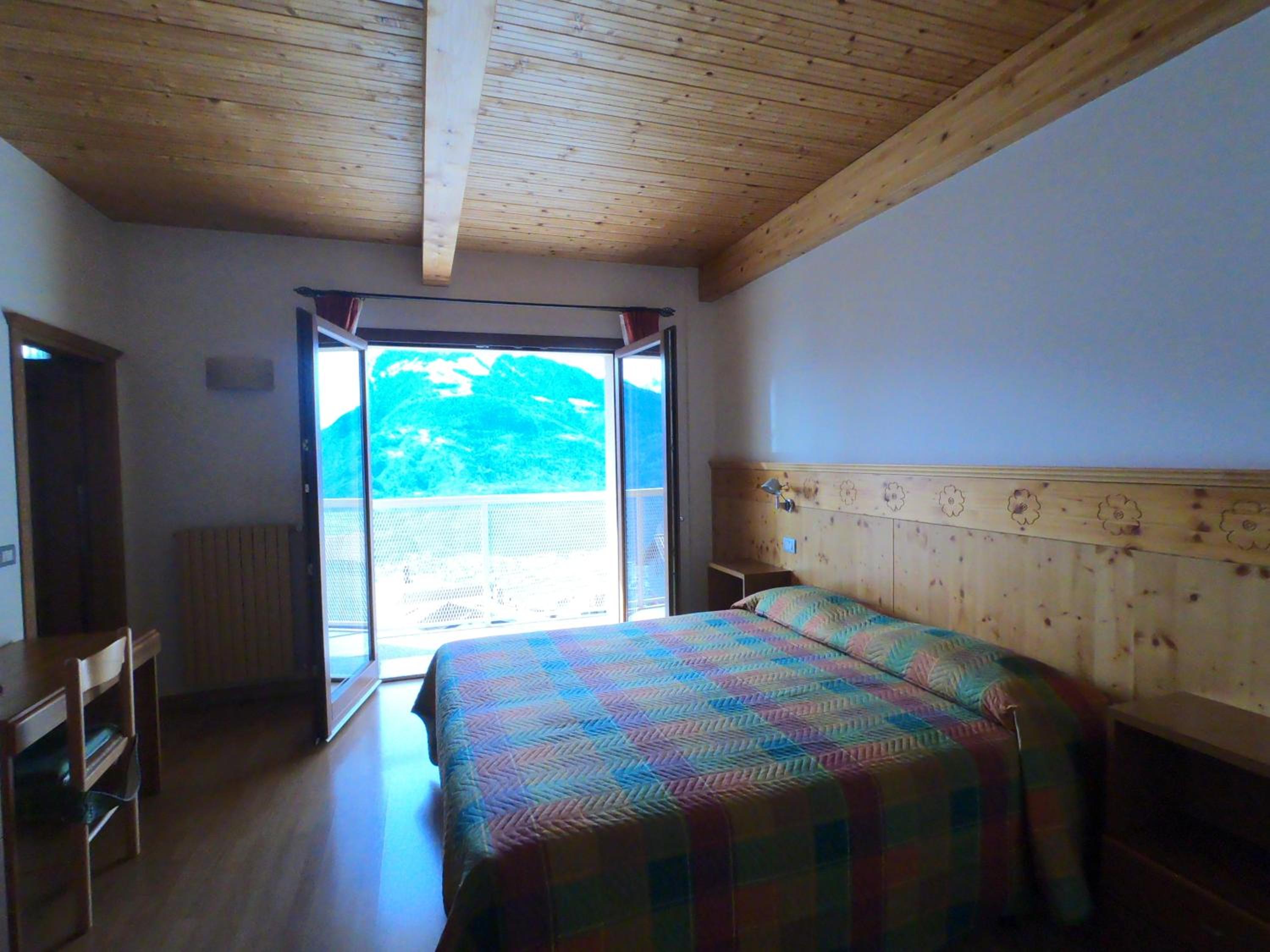 Double Room - Photo 6