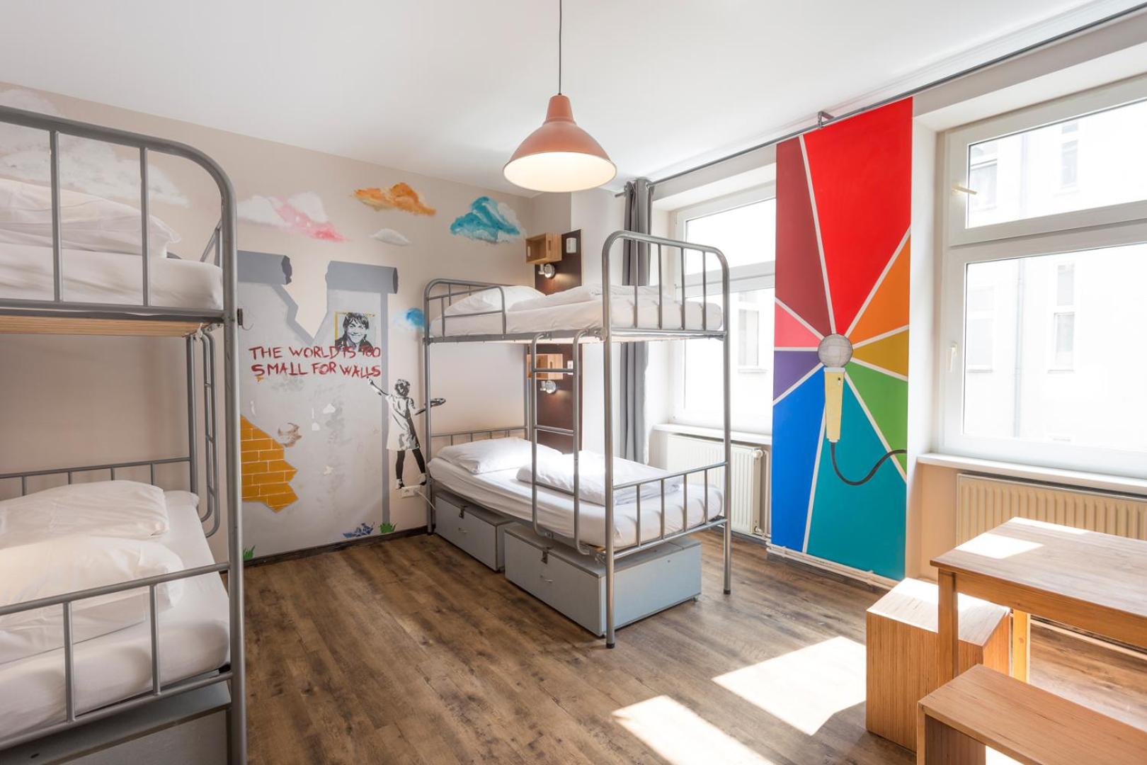 Bed in 6-Bed Mixed Dormitory Room