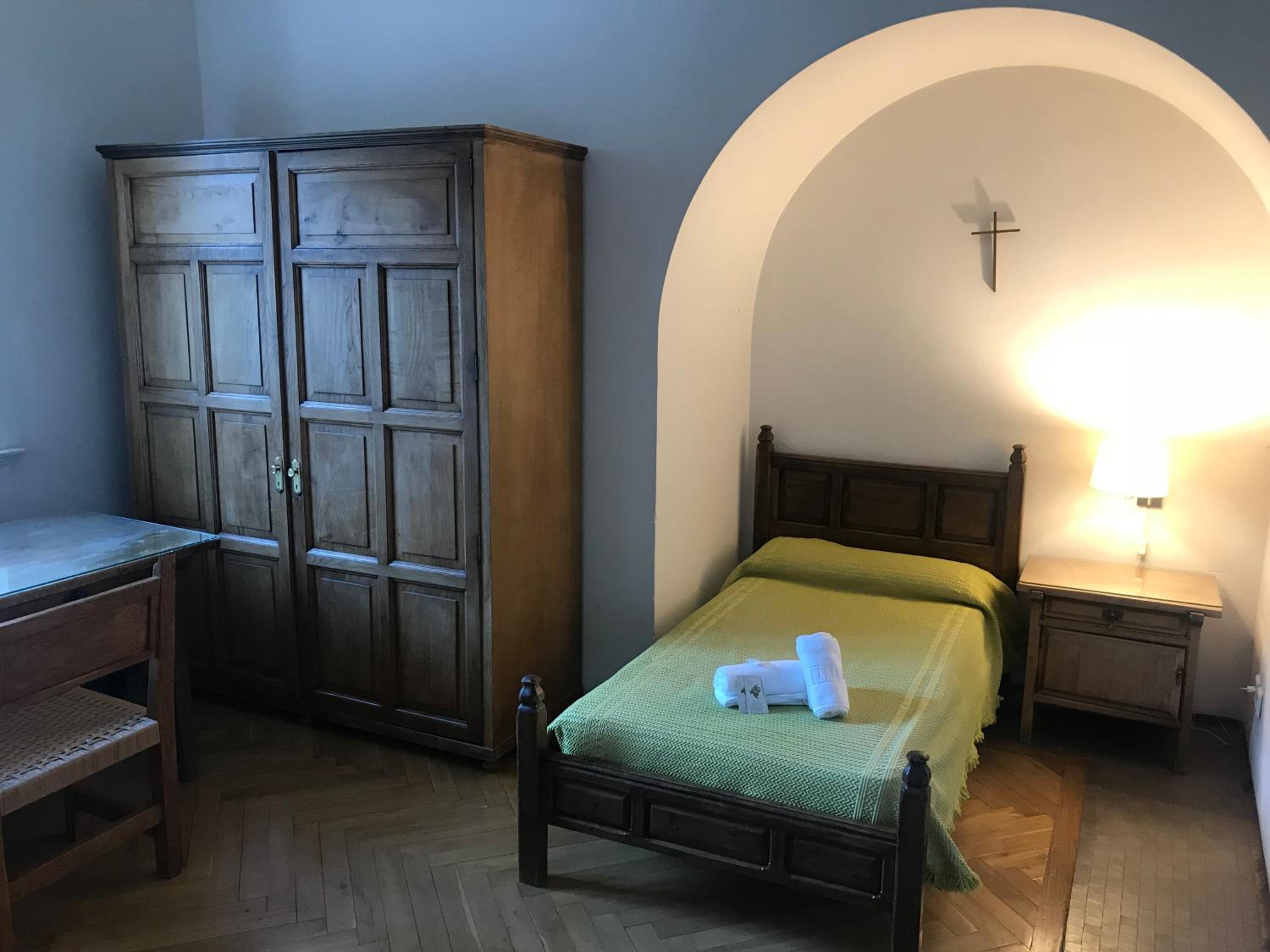 Standard Single Room photo 2