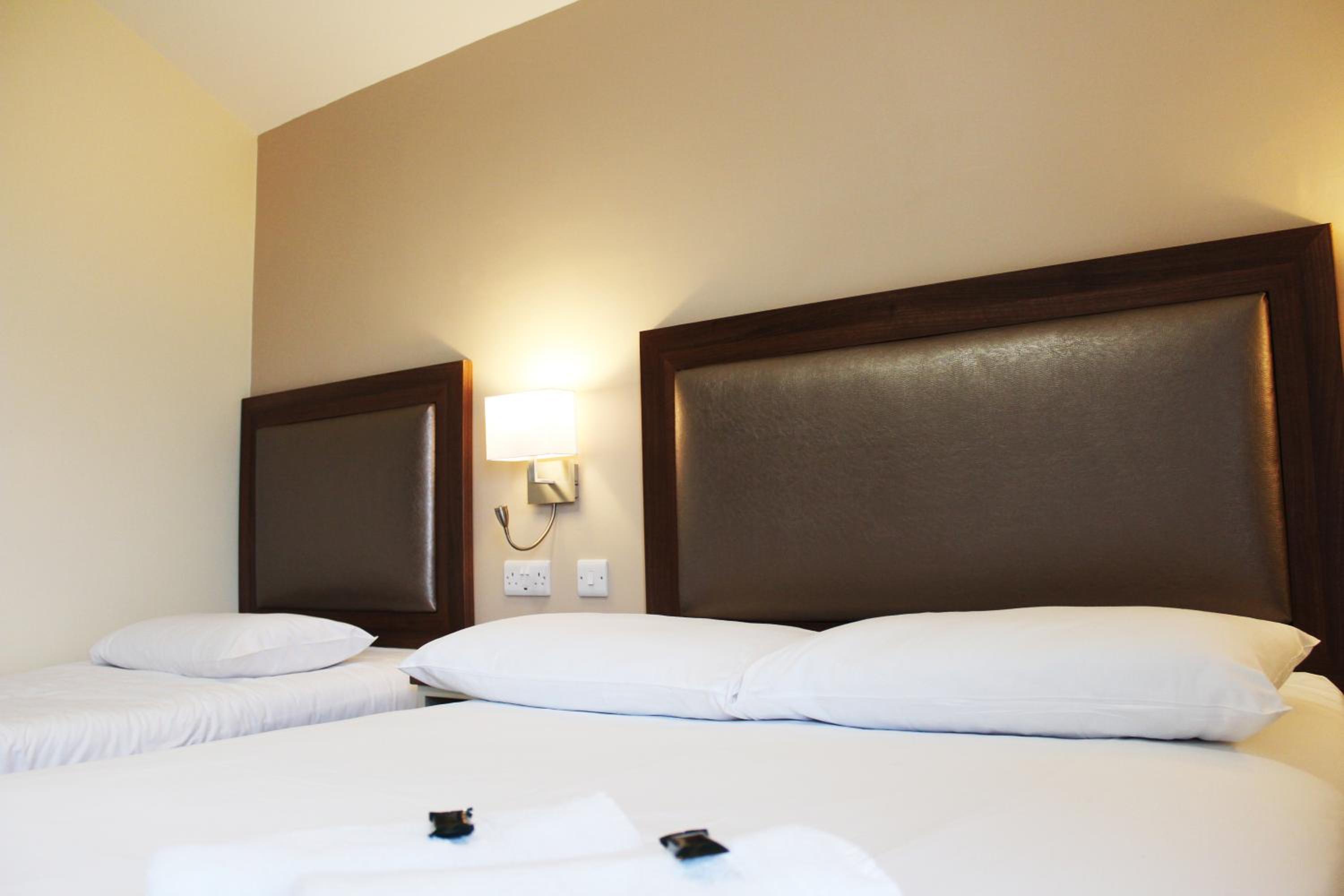 Triple Room - Photo 40