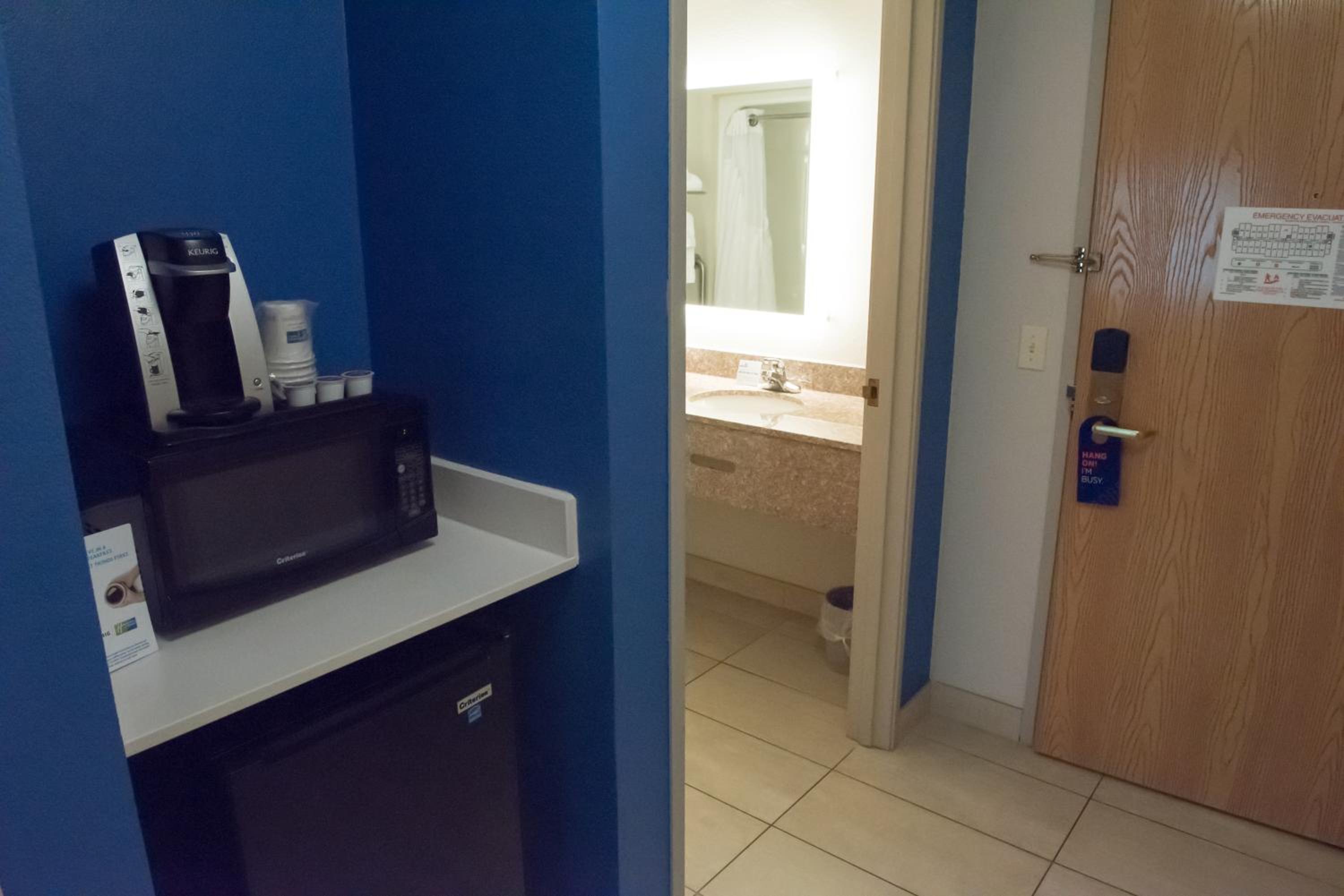 Standard Room - Photo 4