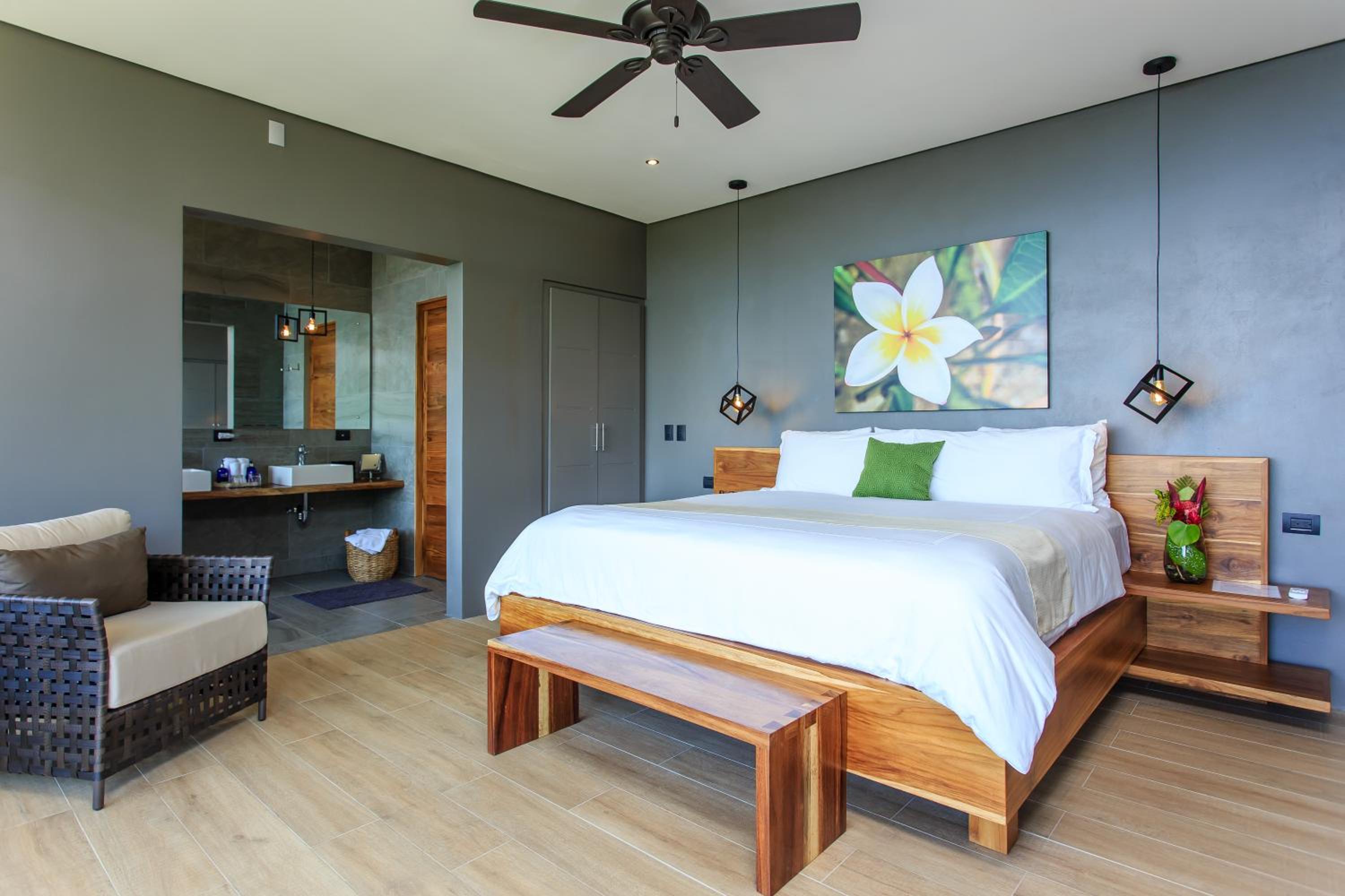 Superior Suite with Sea View photo 3