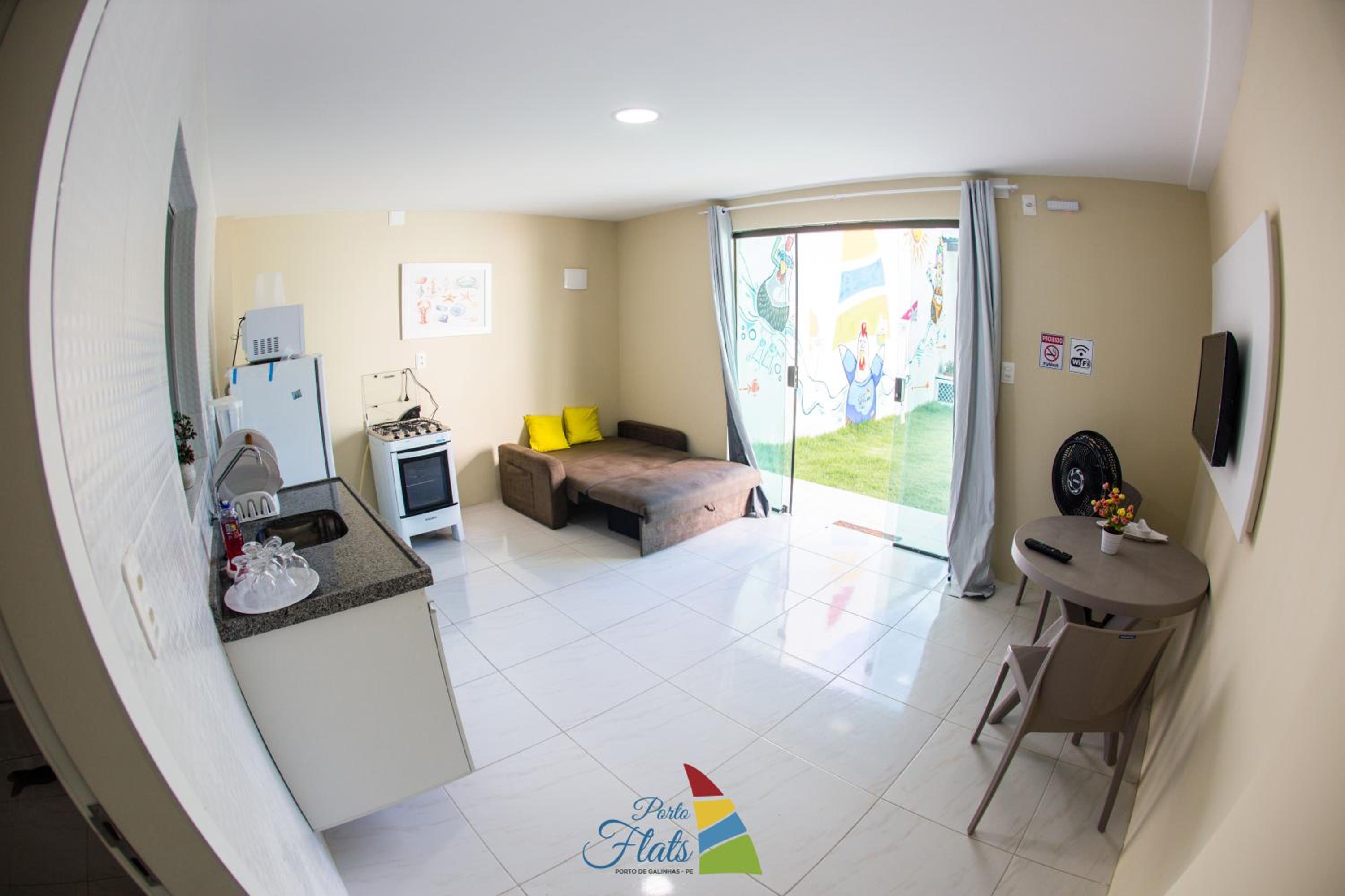 Family Room photo 3