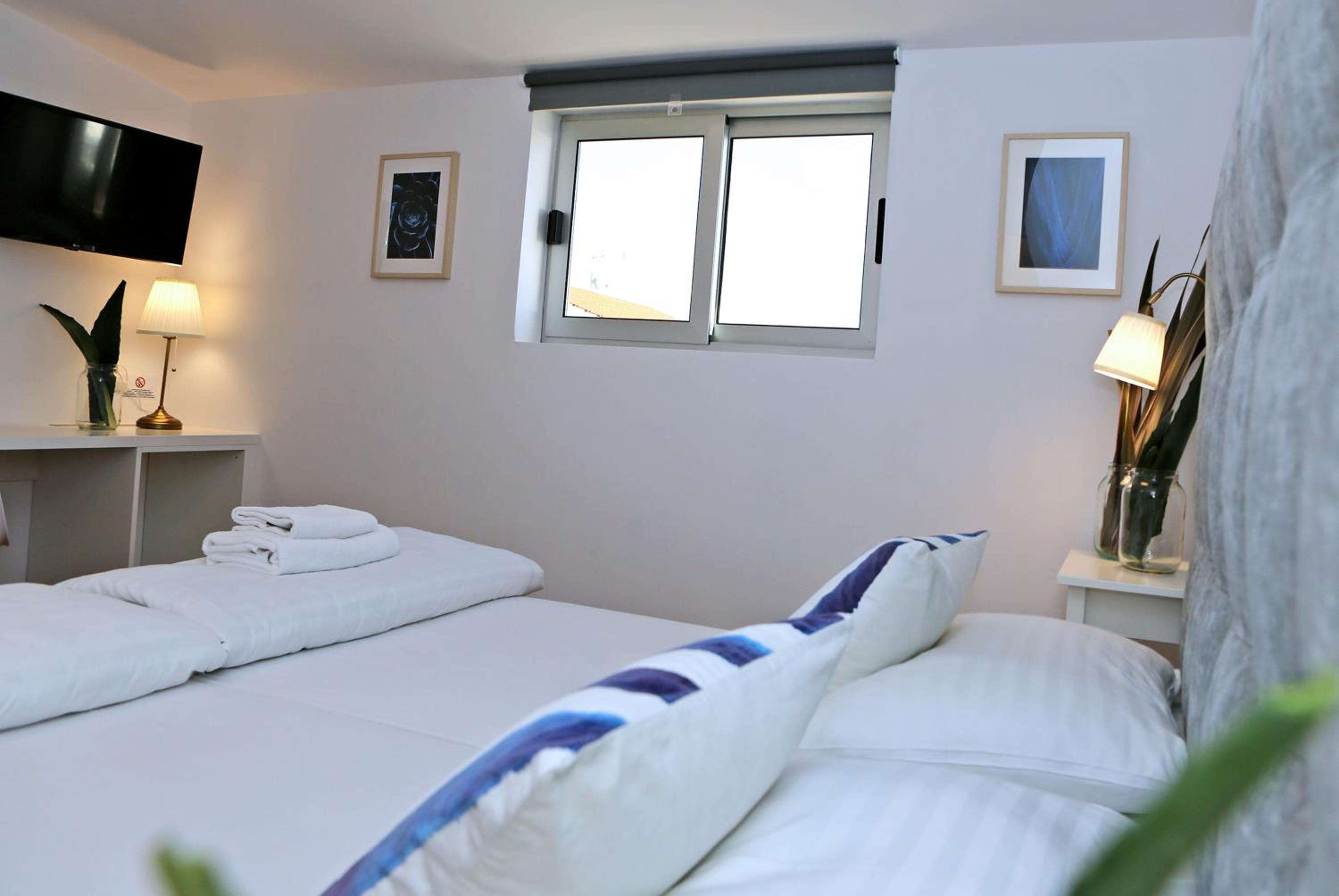 Double or Twin Room without Balcony photo 1